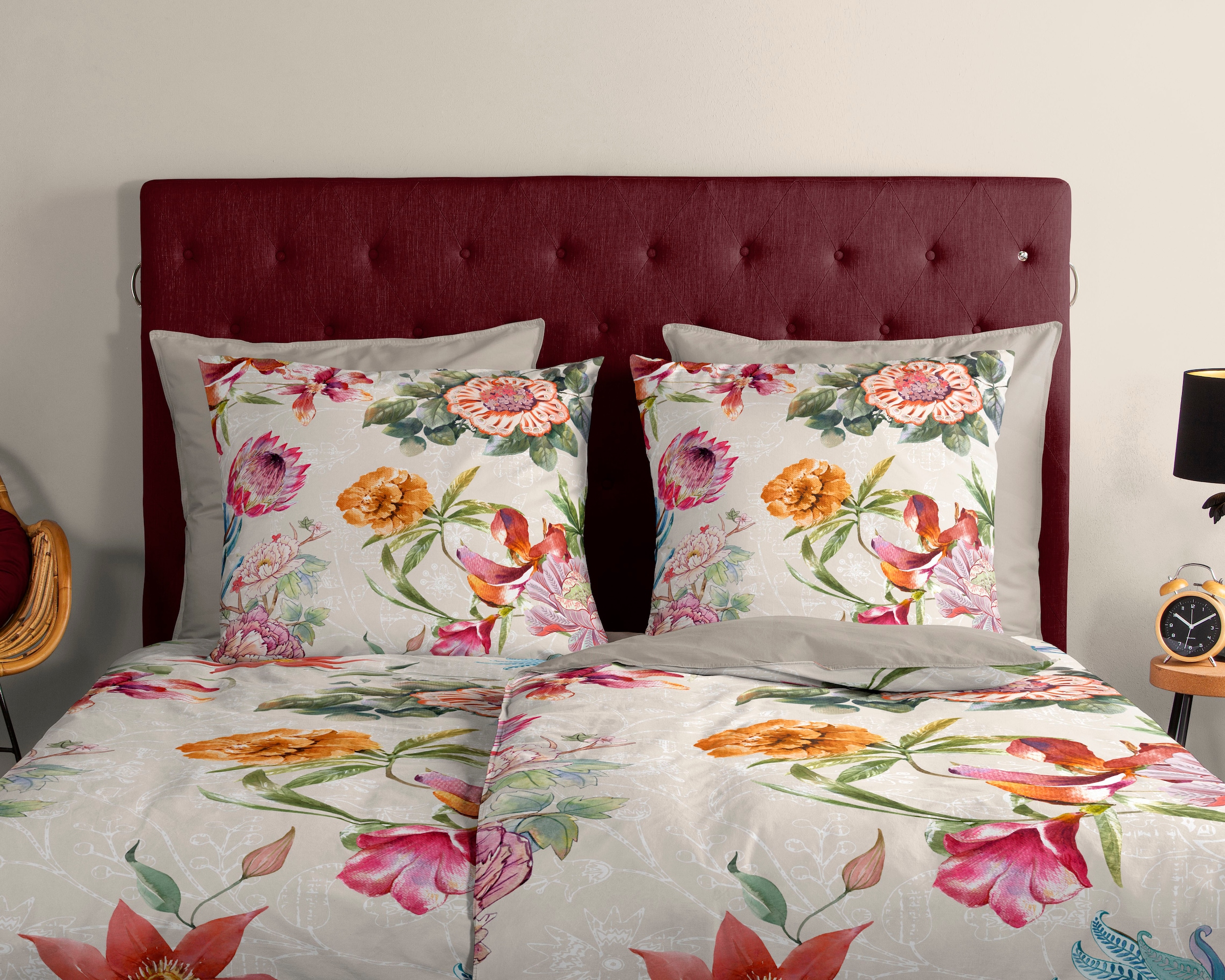 good morning Wendebettwäsche »Jaimy«, Baumwolle, 135x200, 2 Teilig, Reißverschluss, Wendeoptik, Blumen, Sand