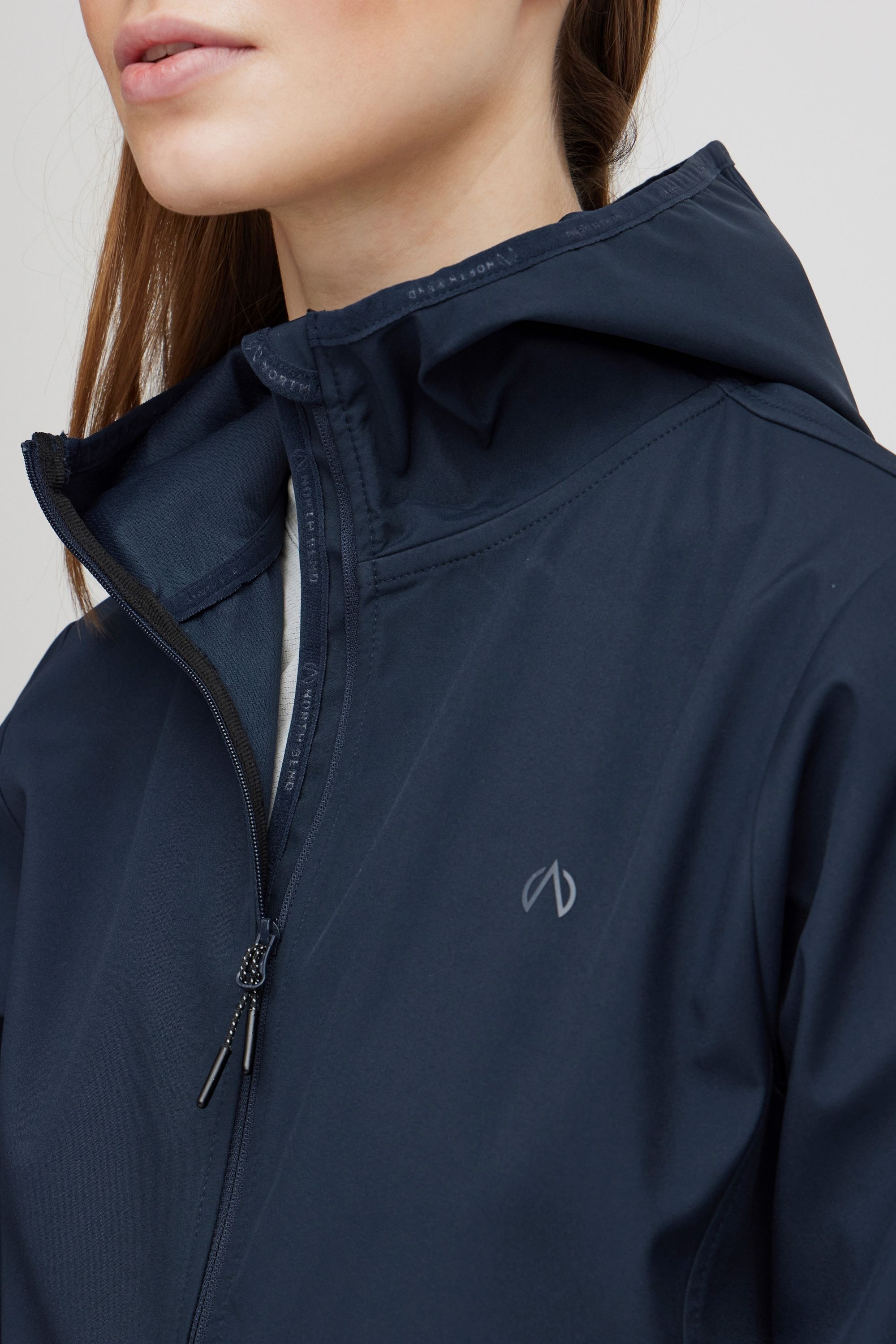 North Bend Softshelljacke »Softshelljacke NBLuana W W-PRO 8.000 mit wasserdichter Beschichtung«