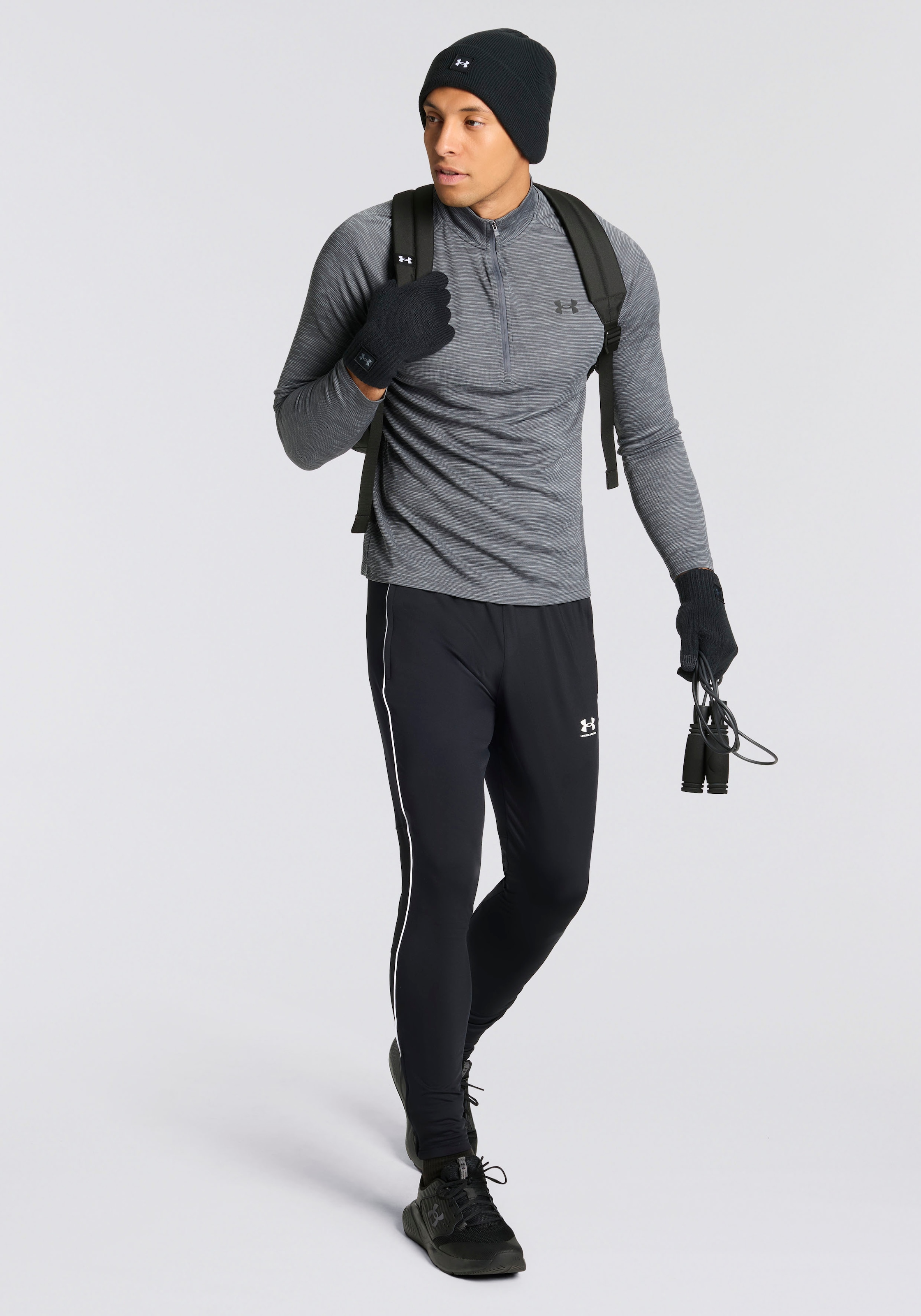 Under Armour® Trainingsshirt »UA TECH TEXTURED 1/2 ZIP« mit halbem Reißverschluss, bewegungsfreundlicher Schnitt