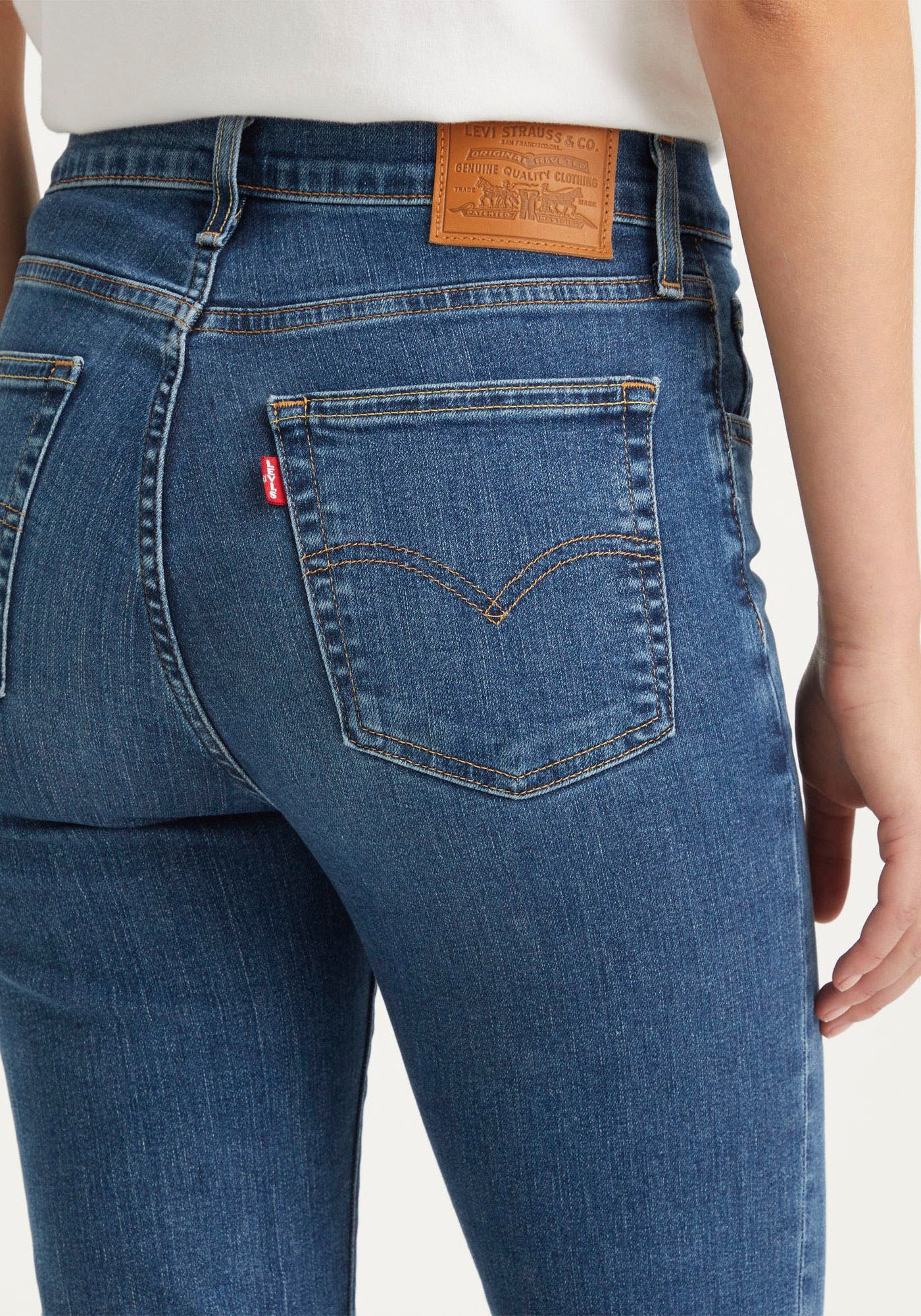 Levi's® Straight-Jeans »724 High Rise Straight«