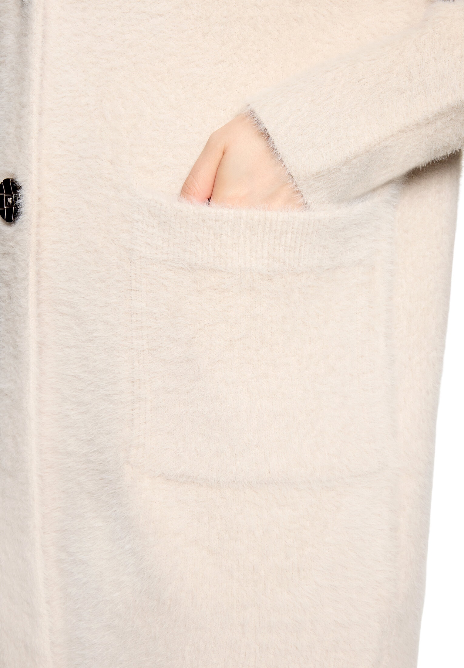 Amber & June Strickjacke »Winter-Strickjacke mit aufgesetzten Taschen«