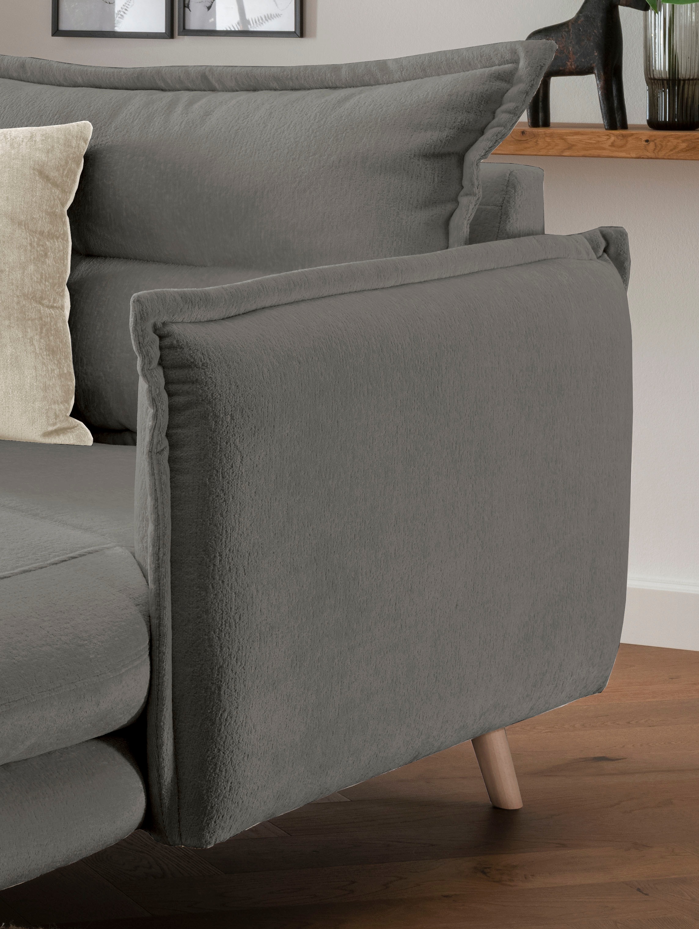 INOSIGN Loveseat »Lazio«, moderner Sessel mit einer bequemen Polsterung, 2 Stk. Zierkissen