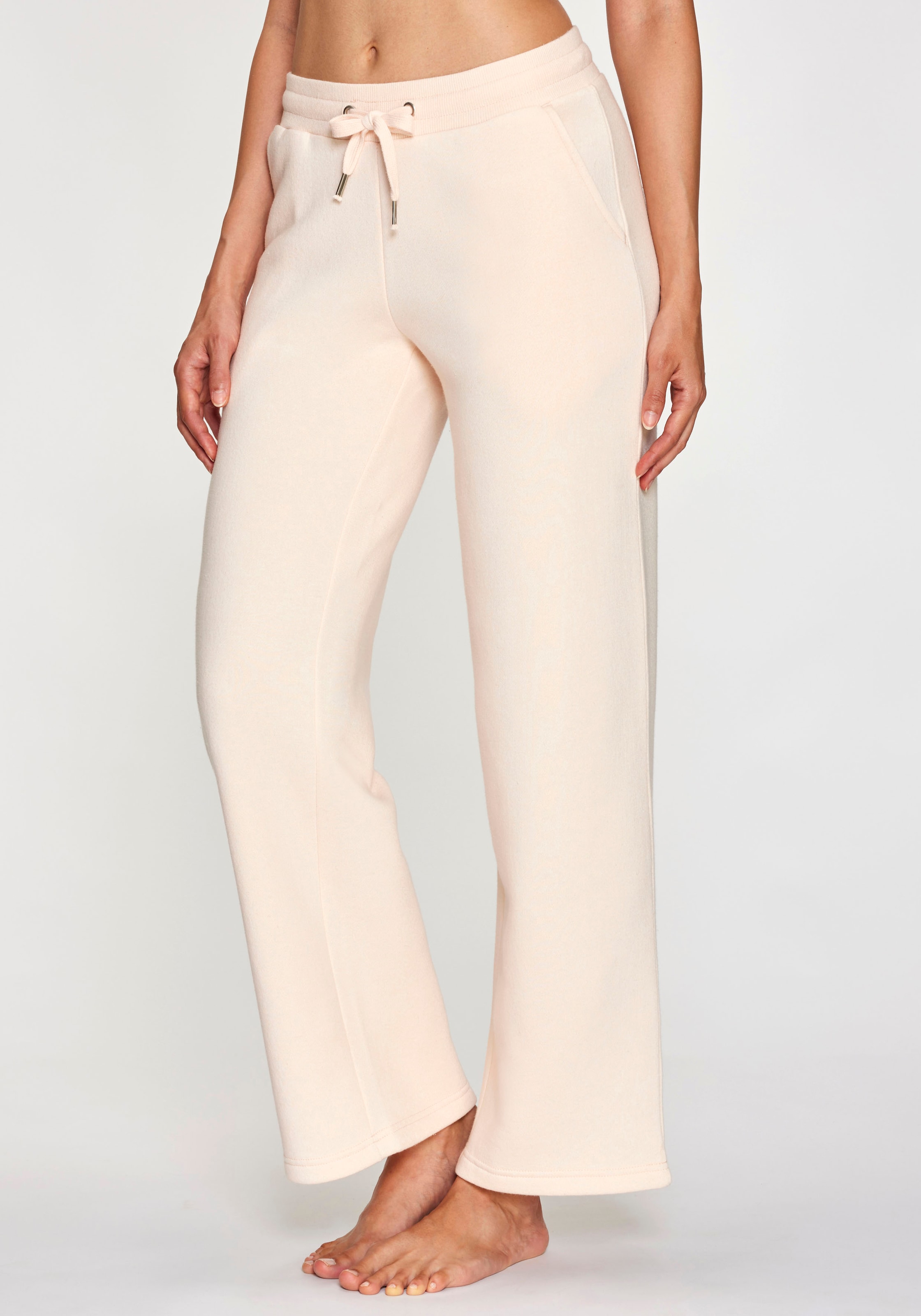 H.I.S Relaxhose, mit weitem Bein und aus ultraweicher Sweatqualität, Loungewear