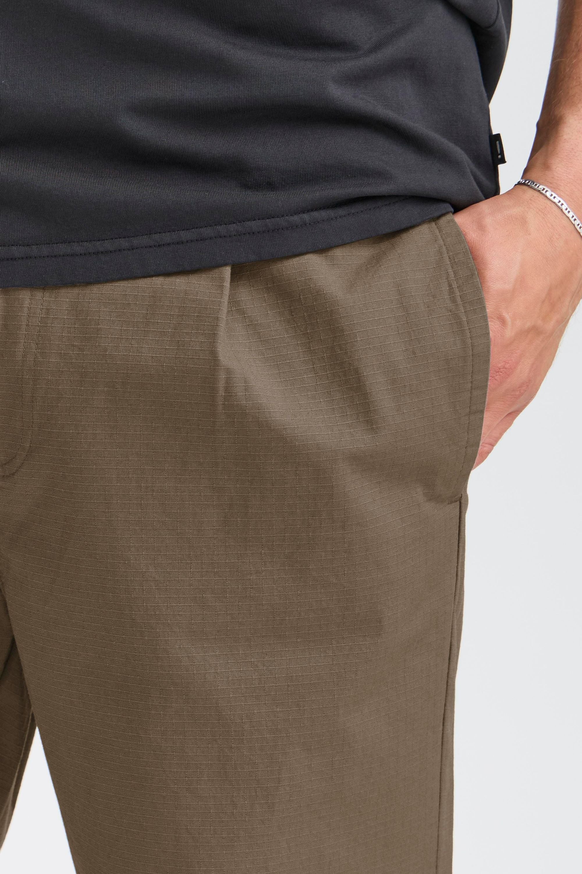 !Solid Chinohose »Chinohose SDLiam«