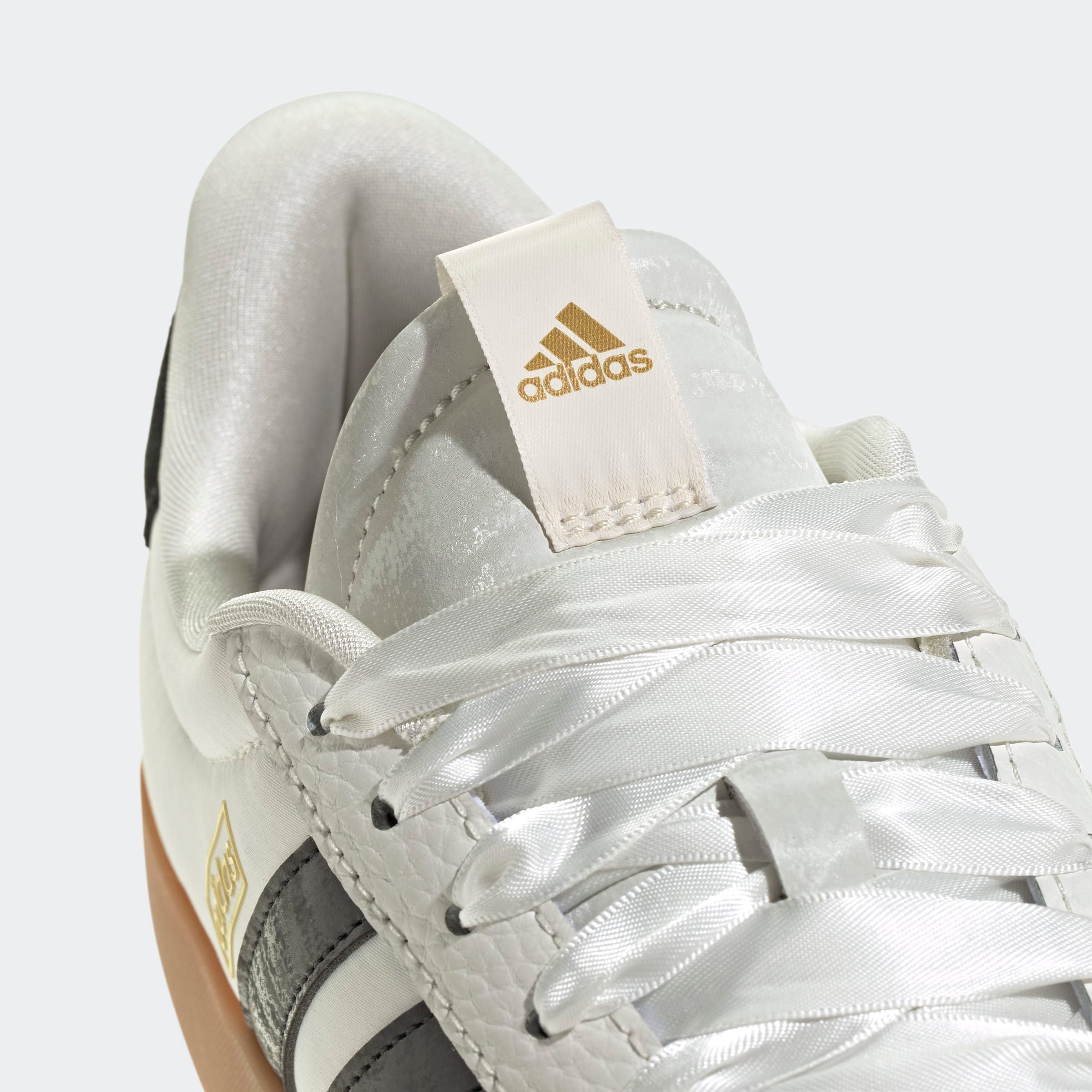 adidas Sportswear Sneaker »VL COURT 3.0«  Design auf den Spuren des adidas Samba