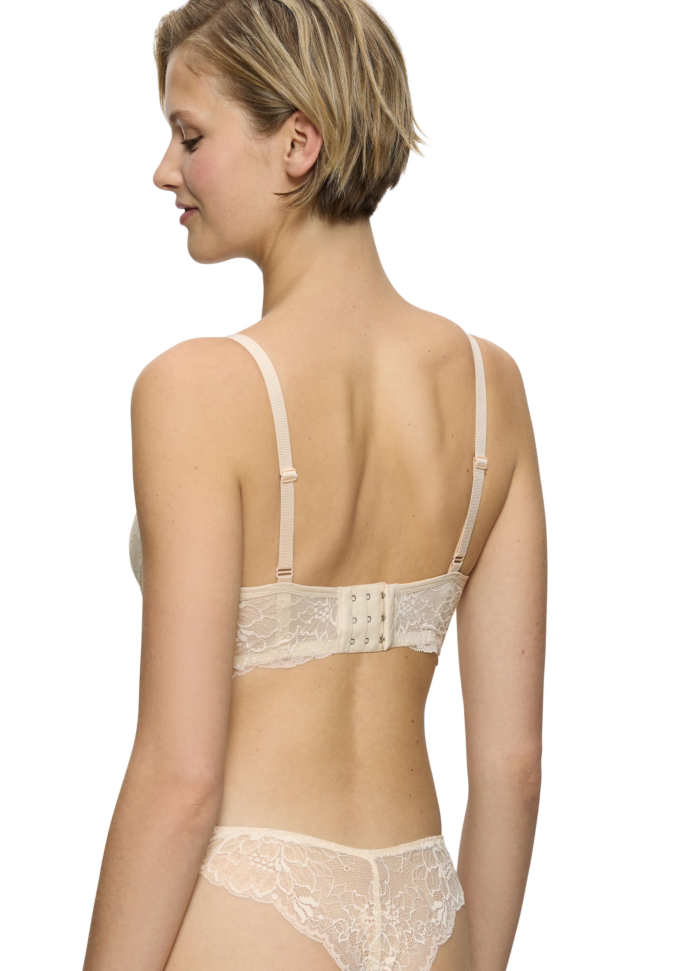 Triumph Bügelloser BH »Amourette Charm« Strech-Spitze, tiefer V-Ausschnitt