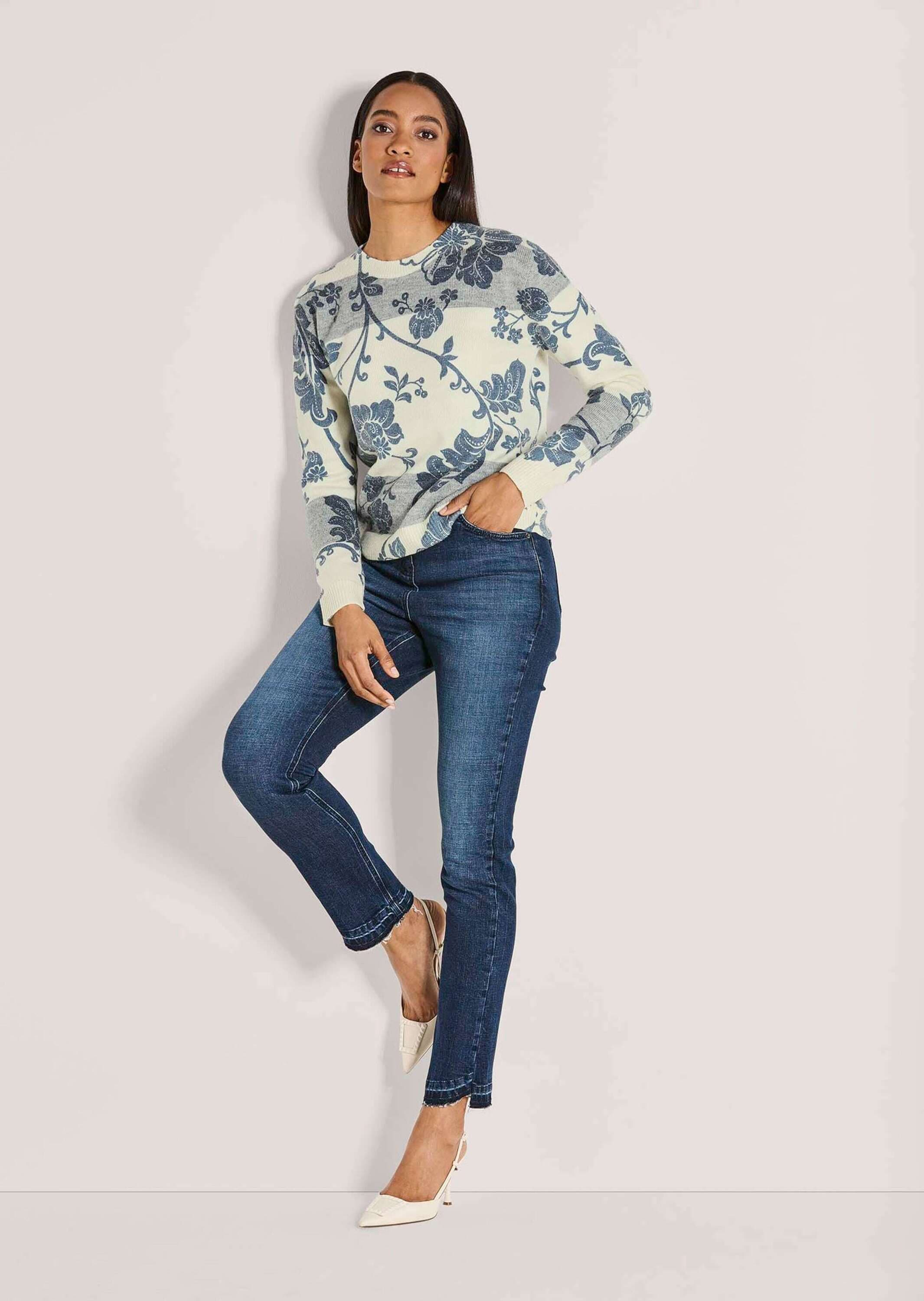 MADELEINE Longpullover »Strickpullover Rundhals-Pullover im Muster-Mix« Muster-Mix, gestreift und floral bedruckt