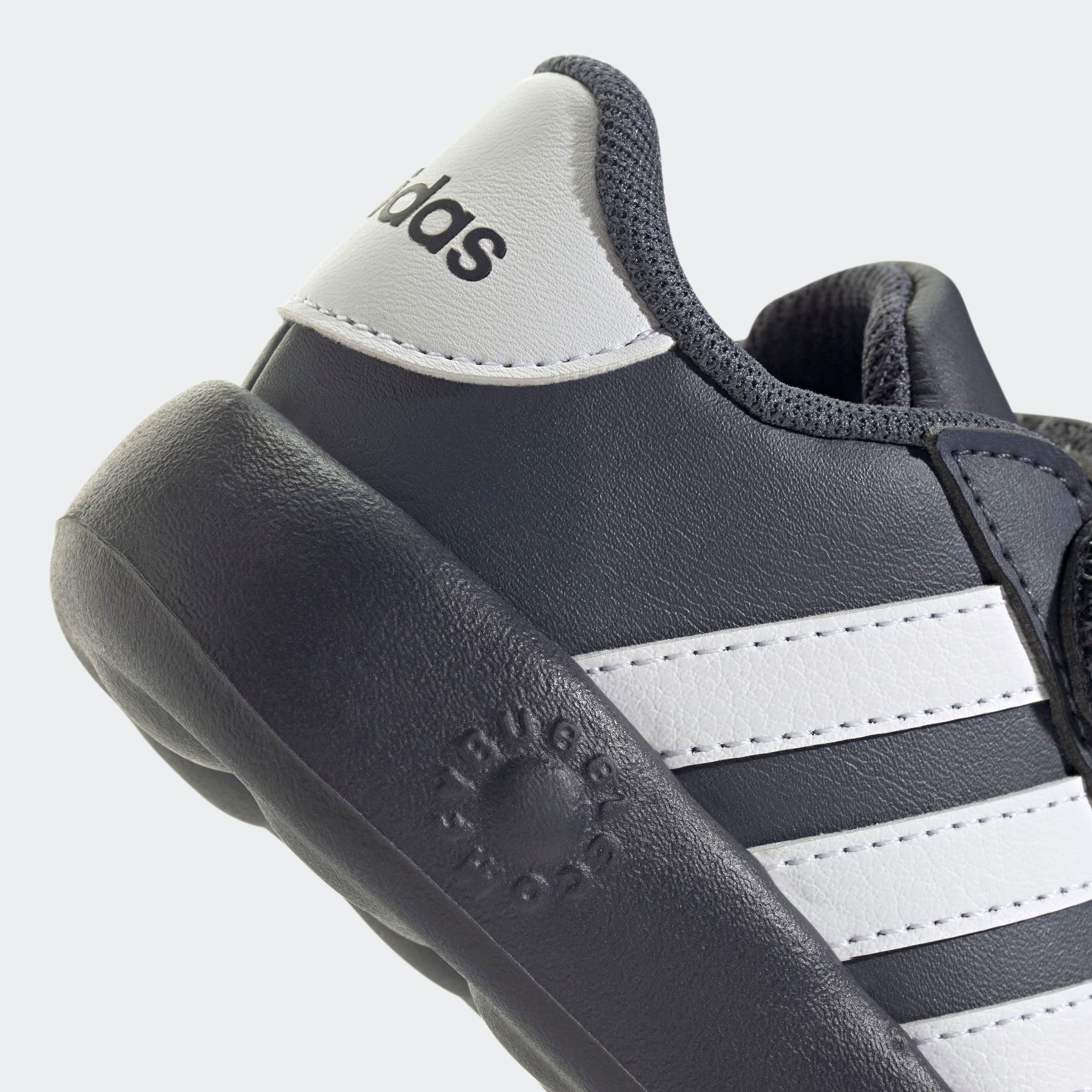 adidas Sportswear Klettschuh »GRAND COURT 2.0 KIDS«, Design auf den Spuren des adidas Superstar, für Kinder
