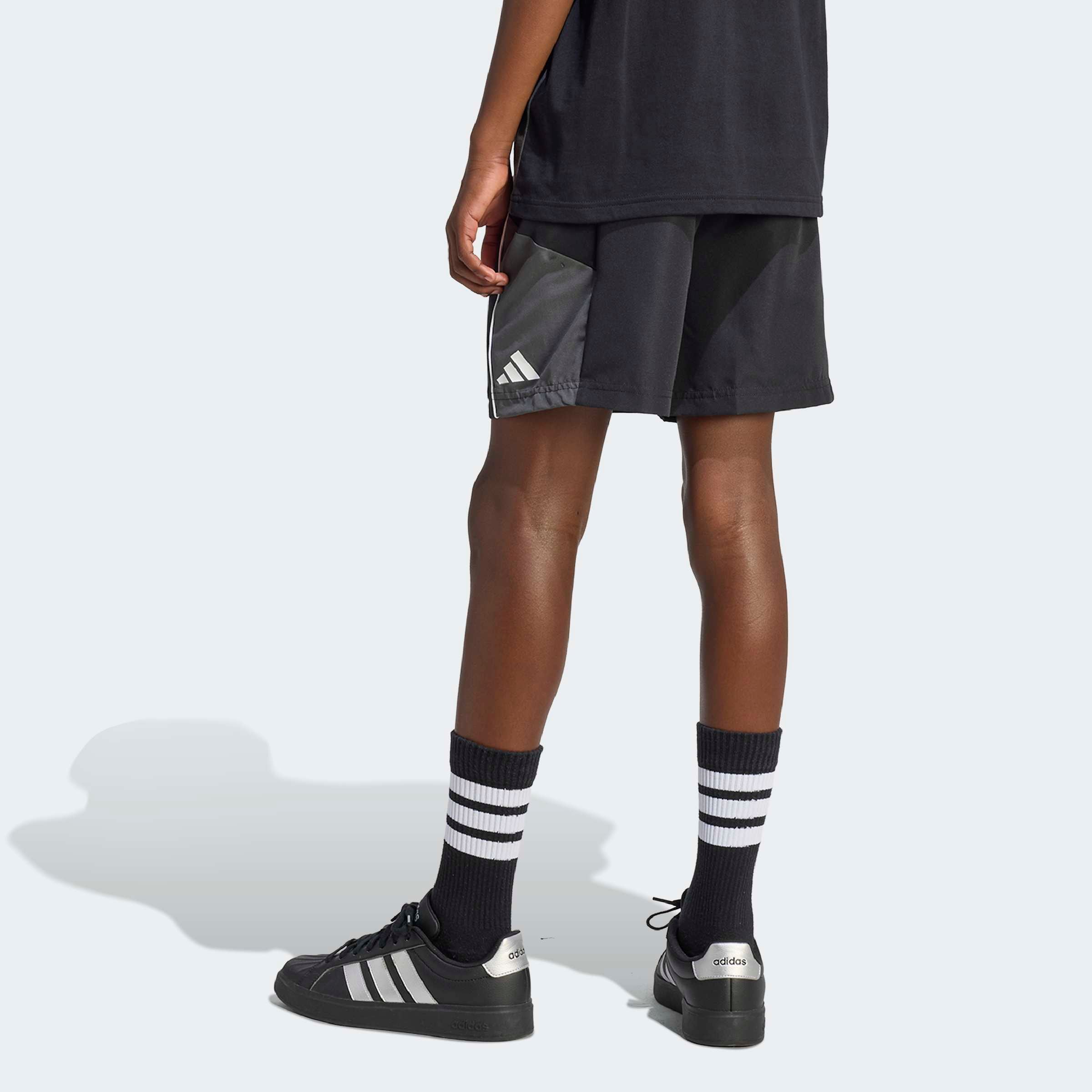 adidas Sportswear Shorts »J CB WV«