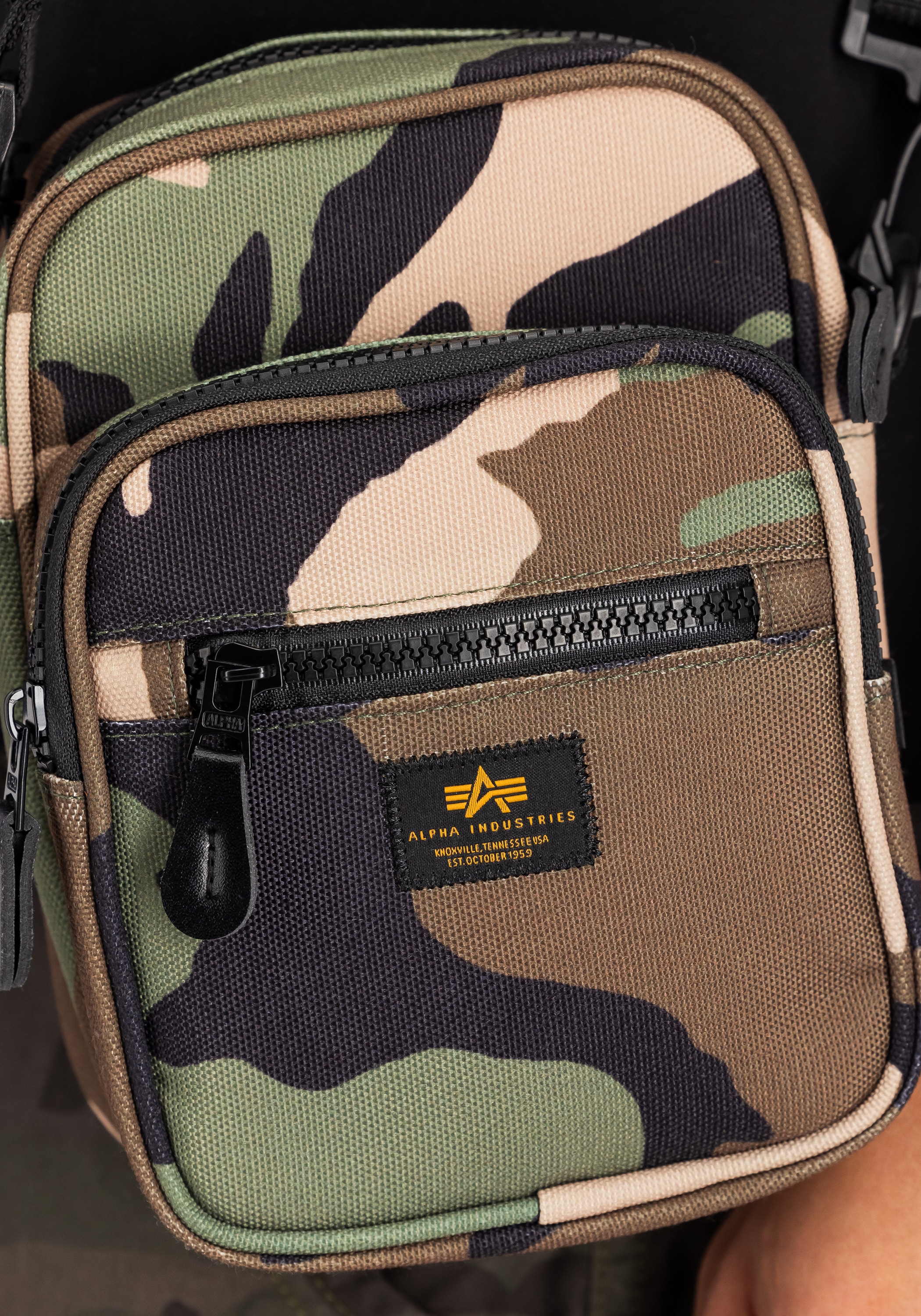Alpha Industries Daypack »Alpha Industries Accessoires - Bags Label Messenger Bag Small«