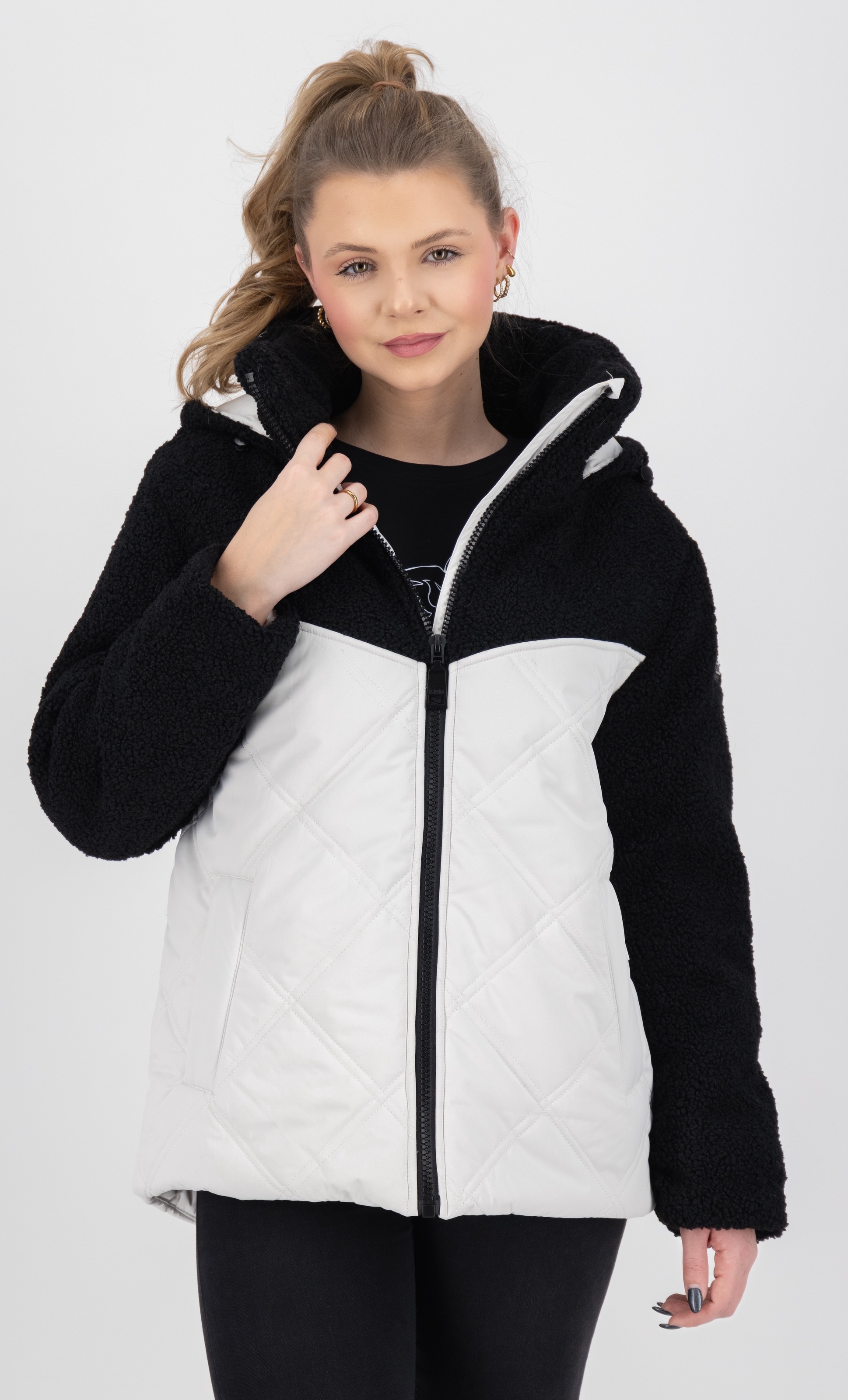 LPO Steppjacke »XAVIA WMN« hochgeschlossener Kragen mit Sherpa-Fleece