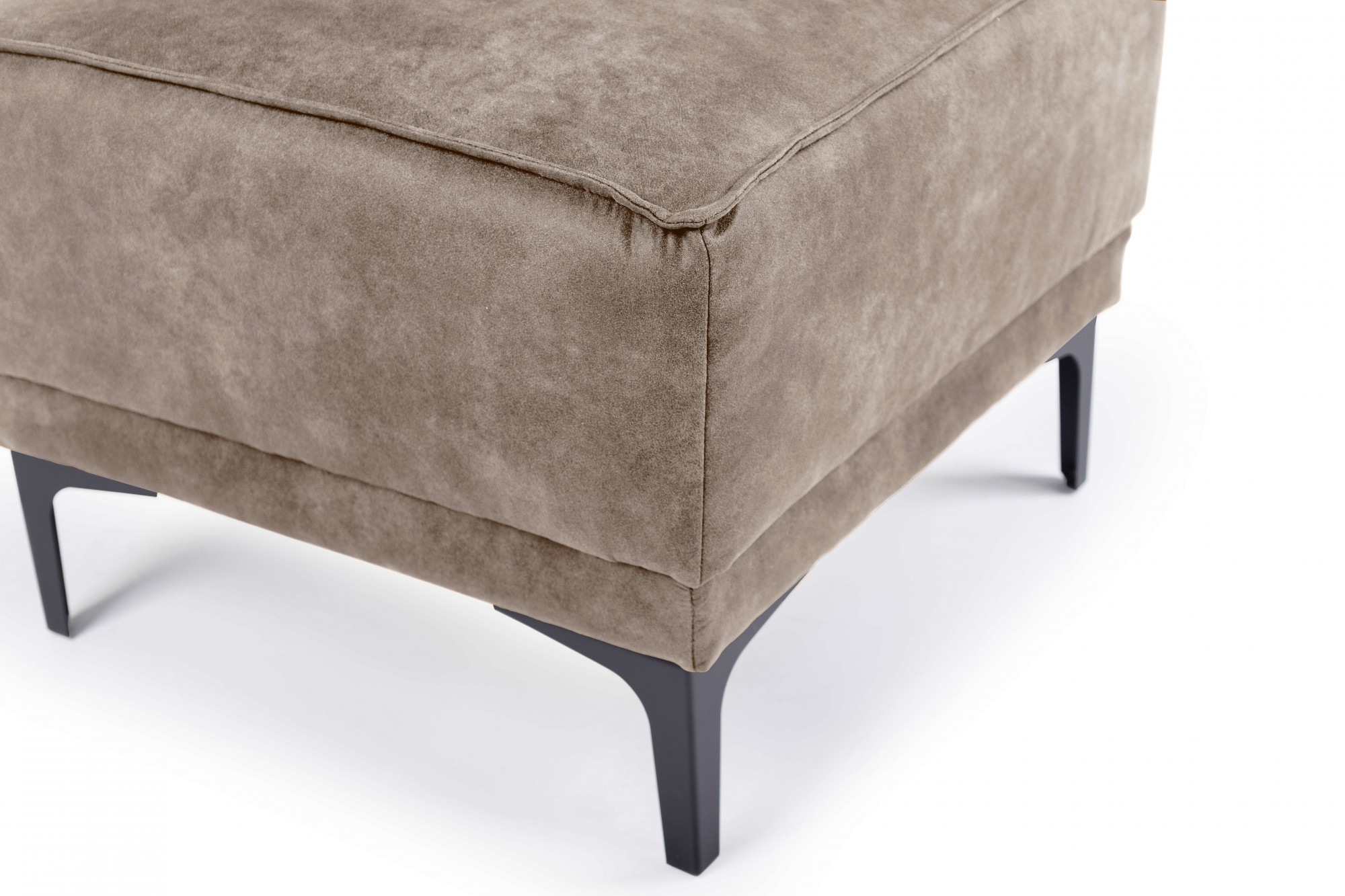 Places of Style Polsterhocker »Oland«, passend zur Serie OLAND, Skandi-Design, Metallfüße