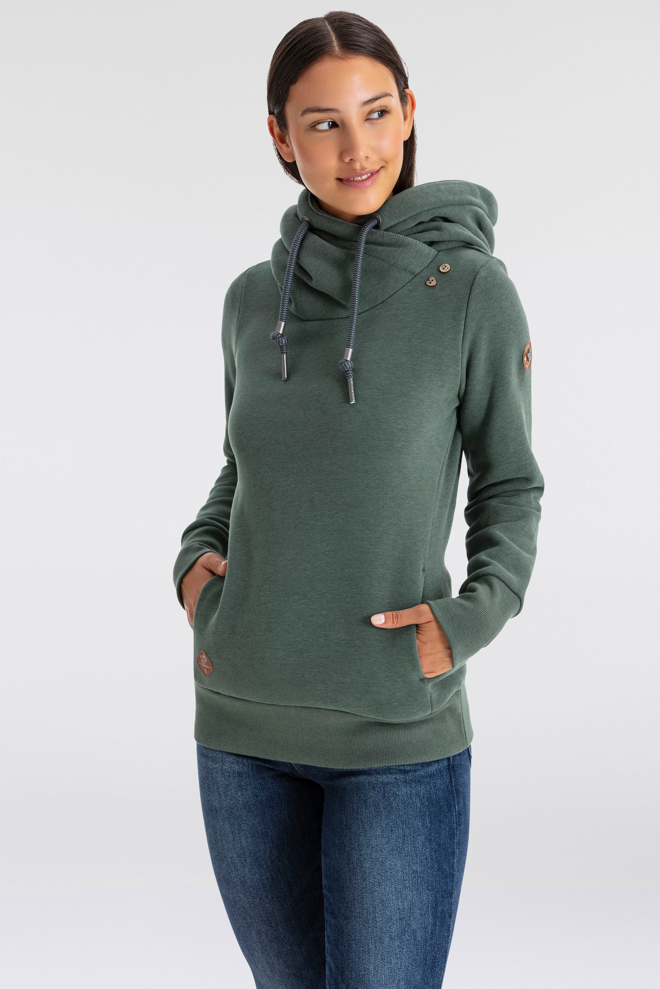 Ragwear Kapuzensweatshirt »GRIPYBUTTON«, Sweater mit rustikalen Kordel-Akzenten