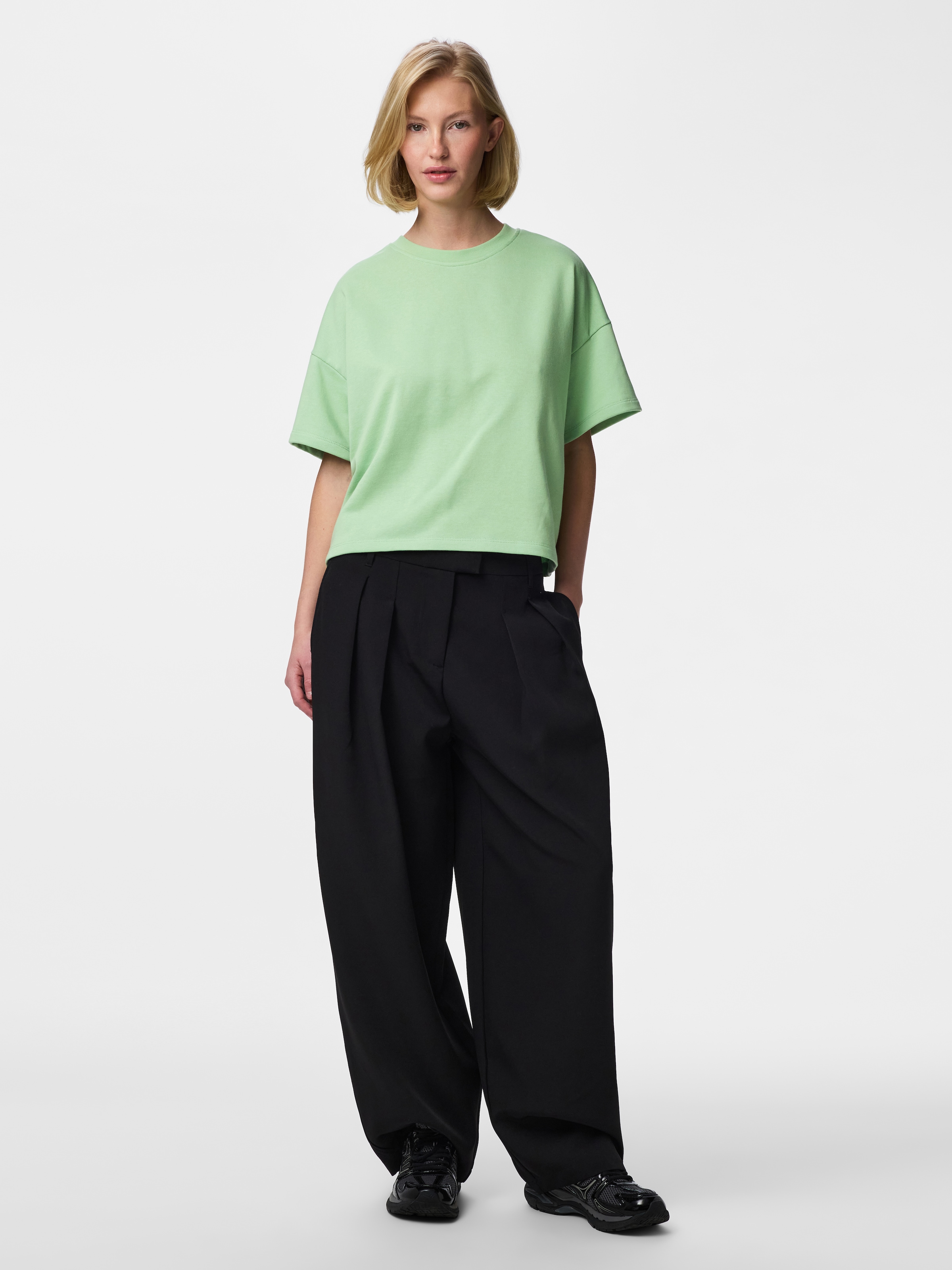 pieces Sweatshirt »PCCHILLI SUMMER 2/4 LOOSE SWEAT NOOS BC«
