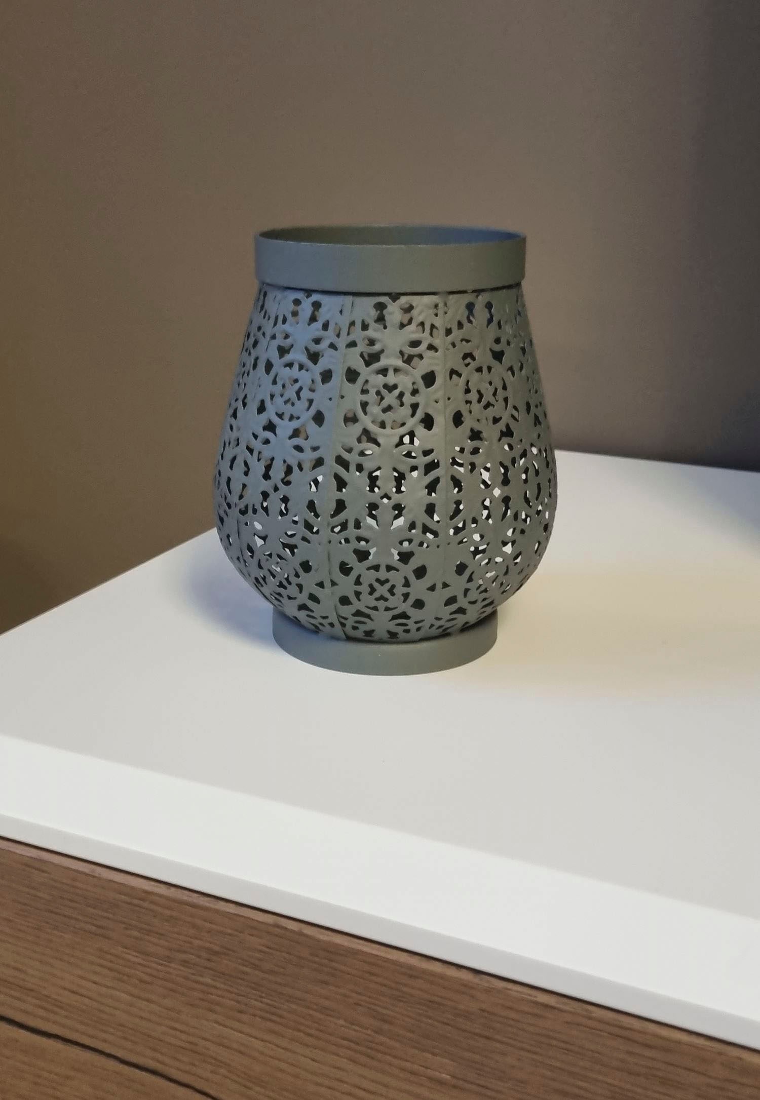 Ambiente Haus Kerzenlaterne »Laterne aus Metall in Grau - (H) 16cm«, (1 St.)  auf Rechnung bestellen