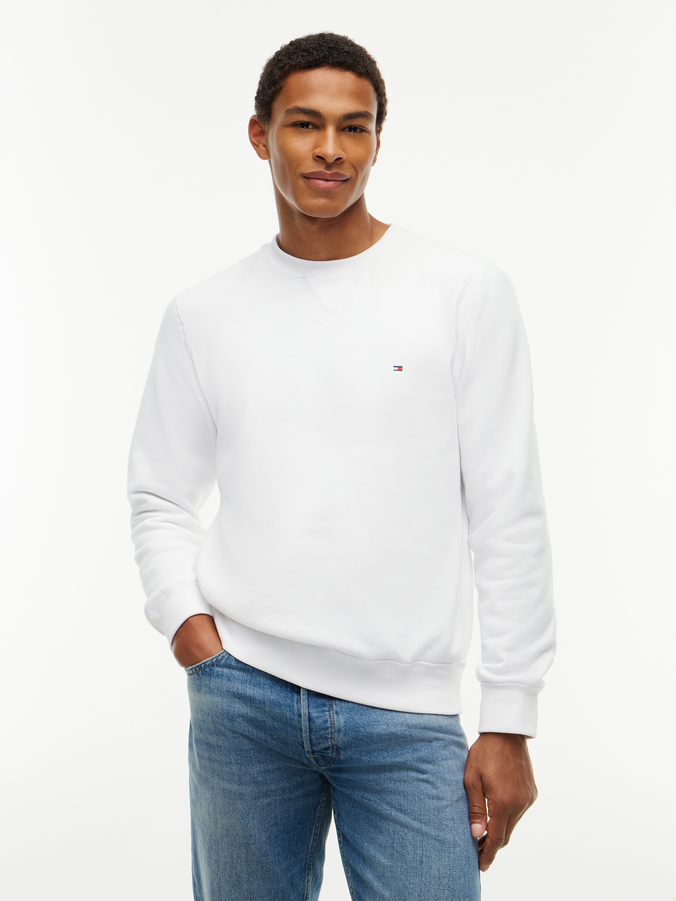 Tommy Hilfiger Sweatshirt »ESSENTIAL FLEECE CREWNECK«, mit Tommy Hilfiger Logostickerei, Regular Fit
