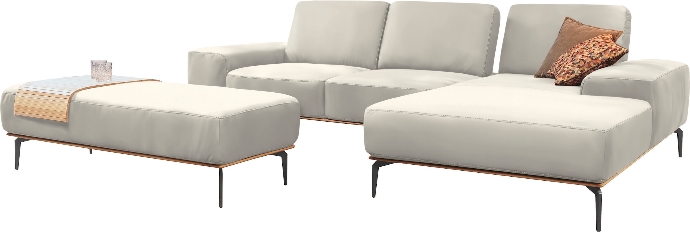 W.SCHILLIG Ecksofa »run, Designsofa mit tollem Sitzkomfort, bequem, L-Form«, mit Holzsockel, Füße in Schwarz pulverbeschichtet, Breite 299 cm