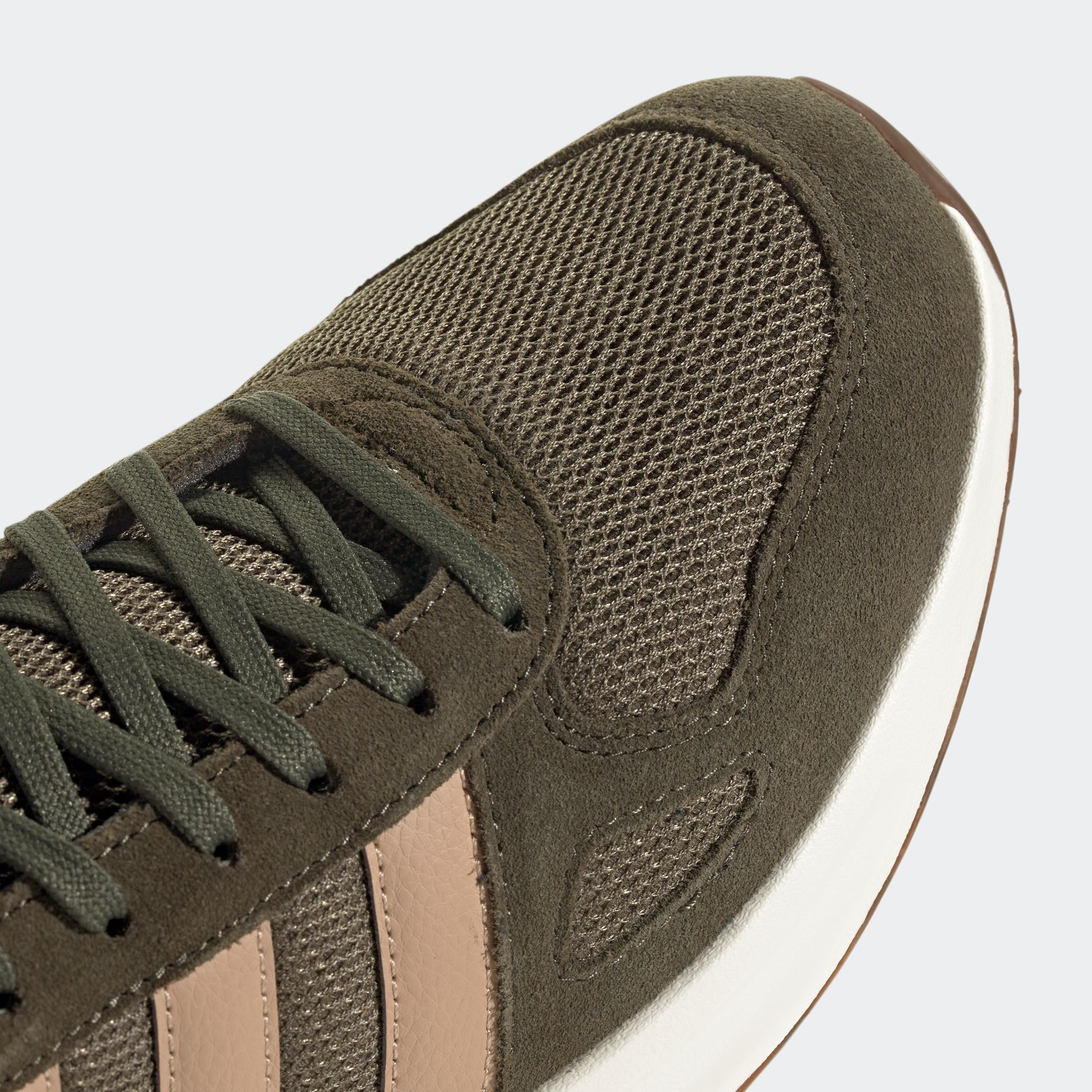 adidas Sportswear Sneaker, inspiriert vom Design des adidas LA Trainer