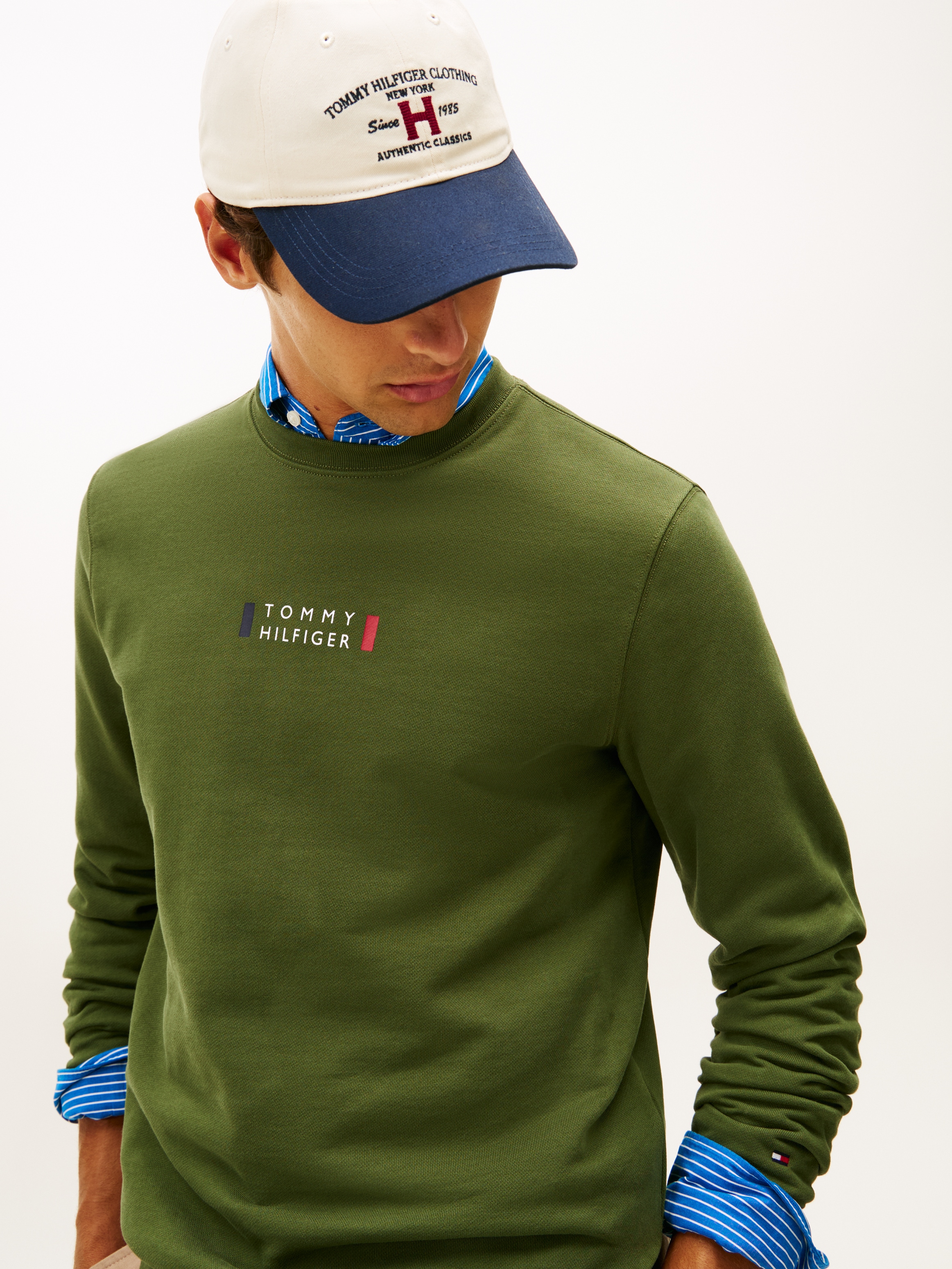 Tommy Hilfiger Sweatshirt »BRAND LOVE«, regular fit, Rundhals
