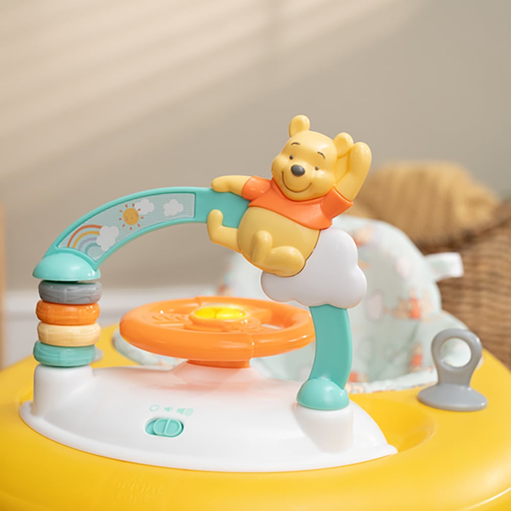 Bright Starts Lauflernhilfe »Winnie the Pooh Once Upon a Walk™ Lauflernhilfe« mit Licht und Sound