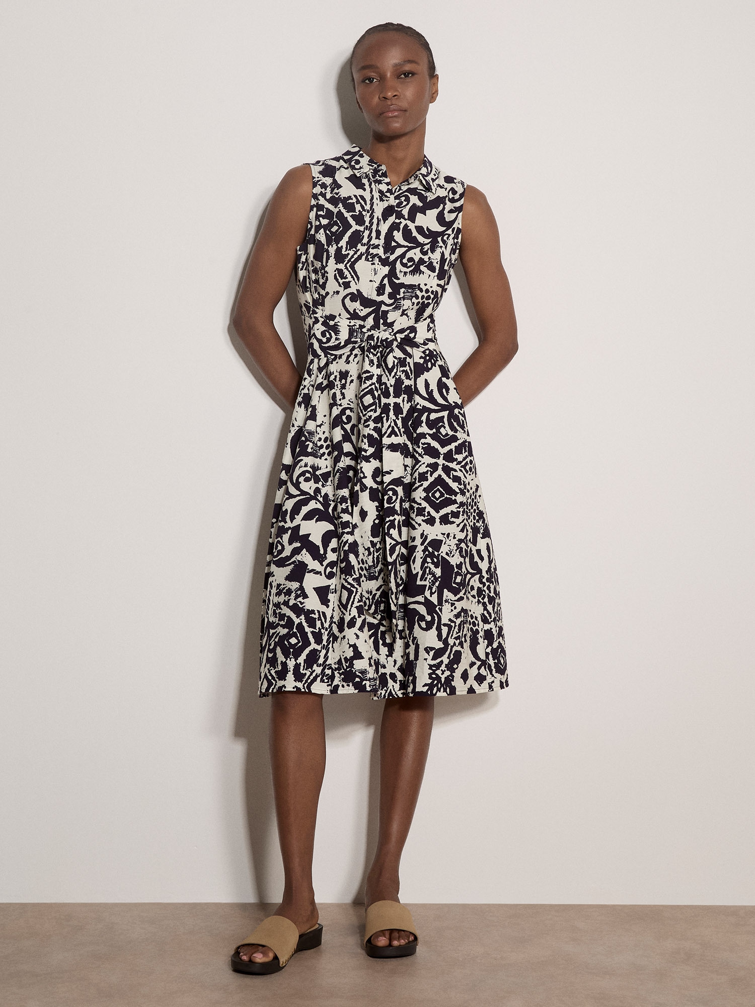 Apricot Midikleid »Midikleid« mit abstraktem Muster