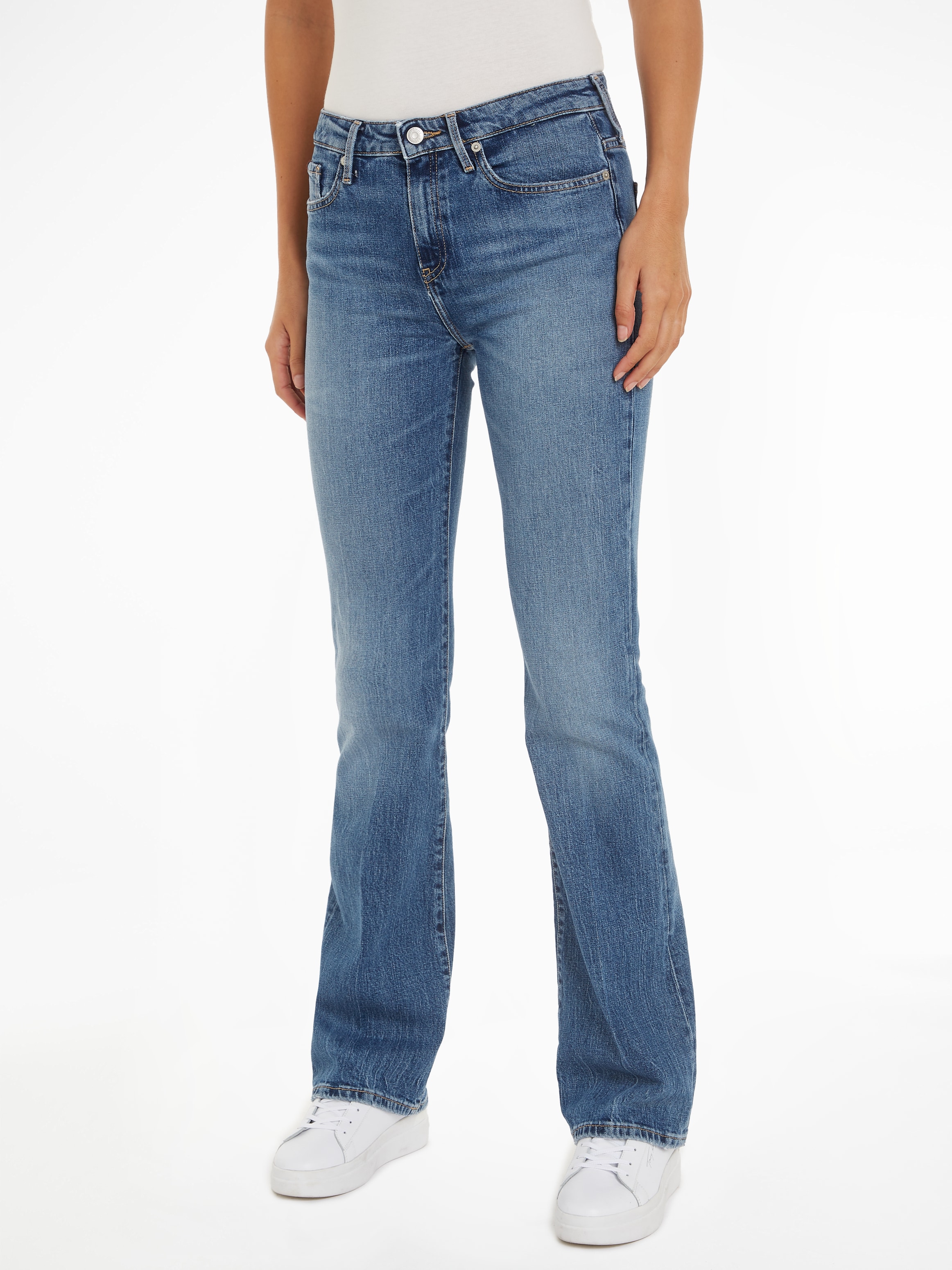 Bootcut-Jeans »BOOTCUT RW BEA«, mit Leder-Badge