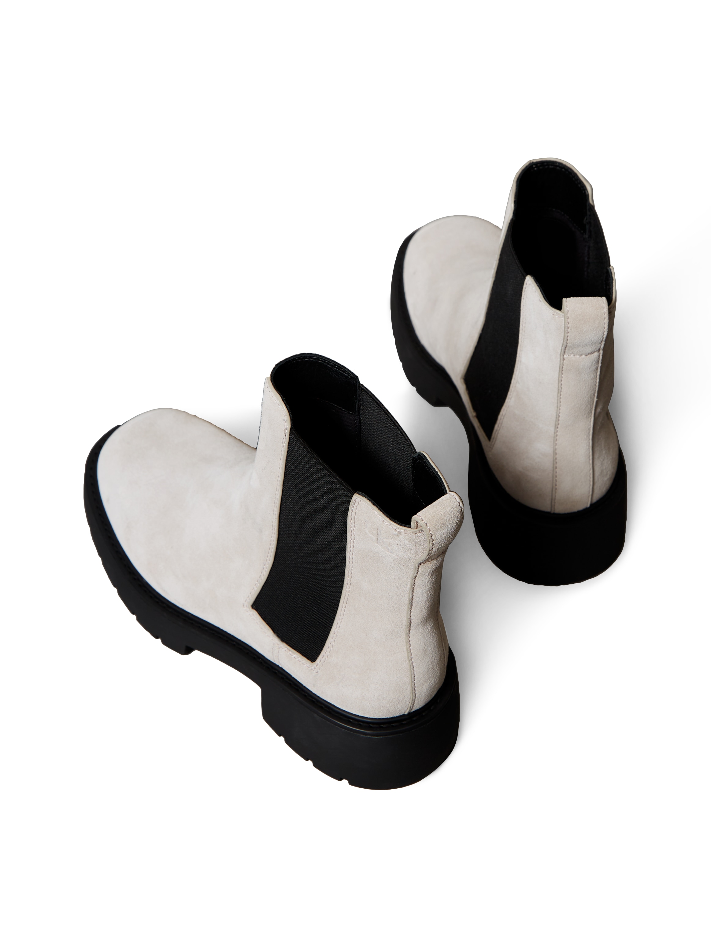 Calvin Klein Jeans Chelseaboots »CHUNKY CHELSEA BOOT LTH«, Schlupfboots, Stiefelette in bequemer Form