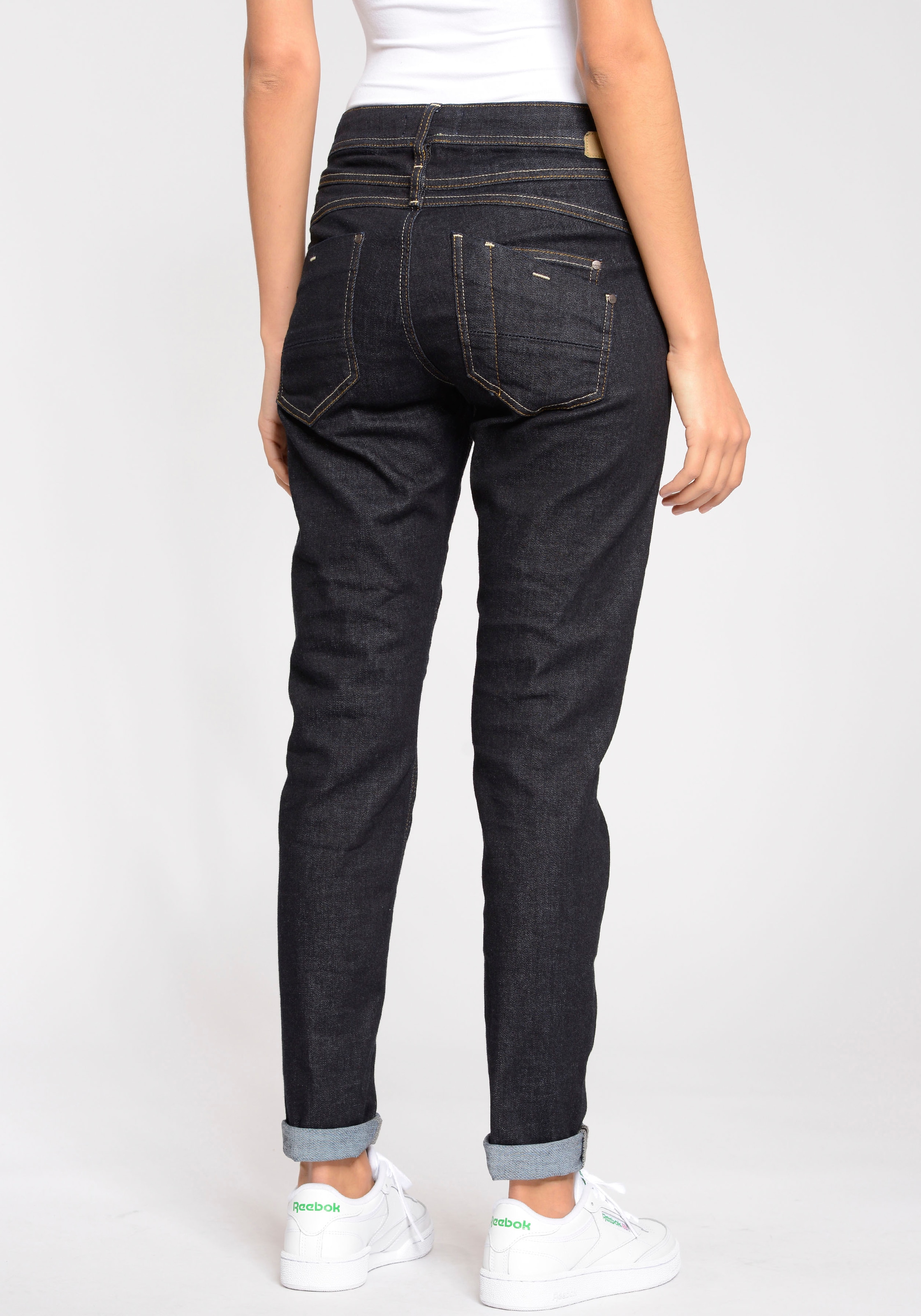 GANG Relax-fit-Jeans »94AMELIE«, mit Used-Effekten