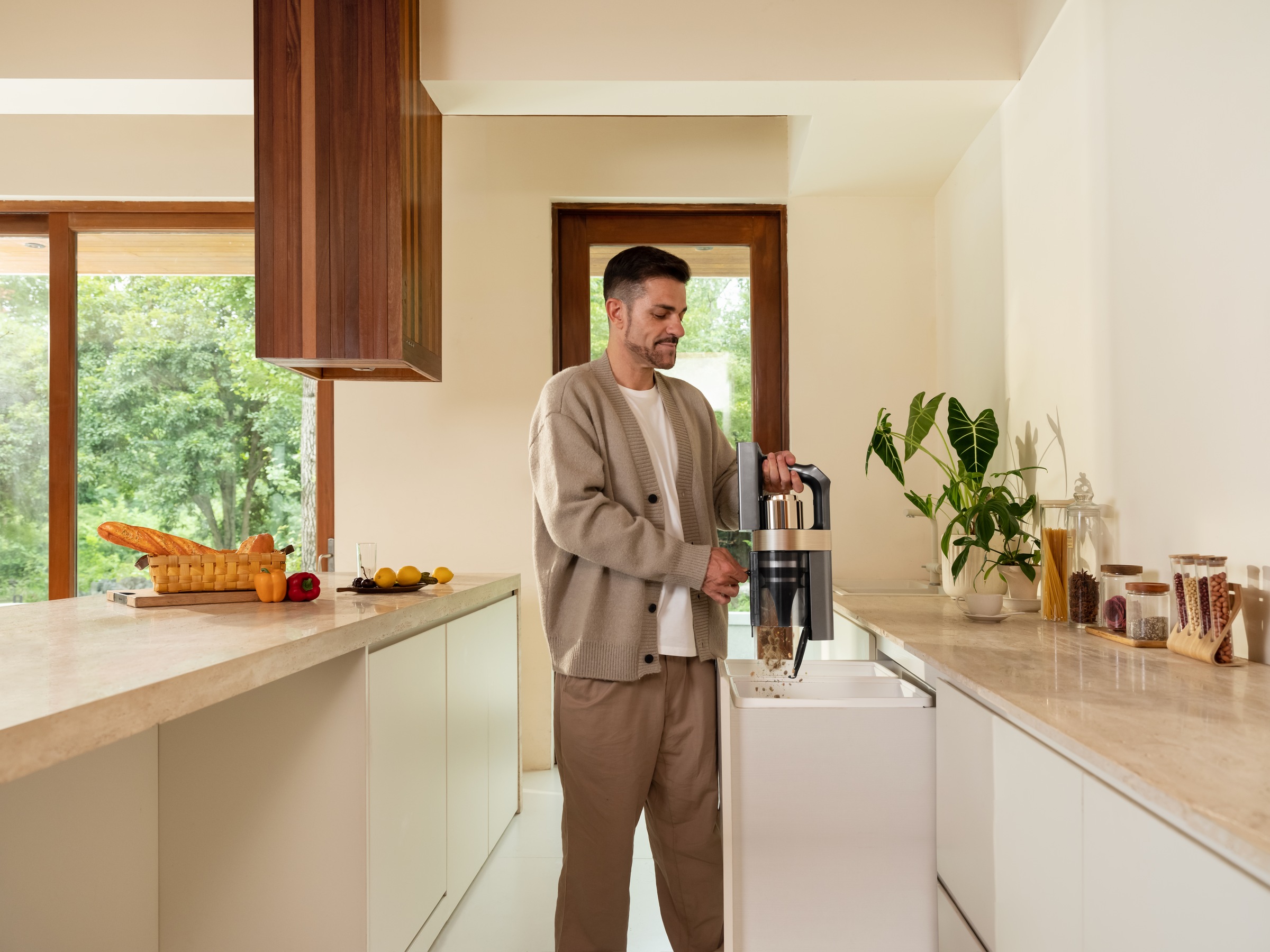 Tineco Akku-Stielstaubsauger »Tineco PURE ONE A90S, Anti-Allergiker Filtersystem, Saugrohr knickbar« ZeroTangle Anti-Haar-Verwicklungsbürste, 3DSense Master-Bürste