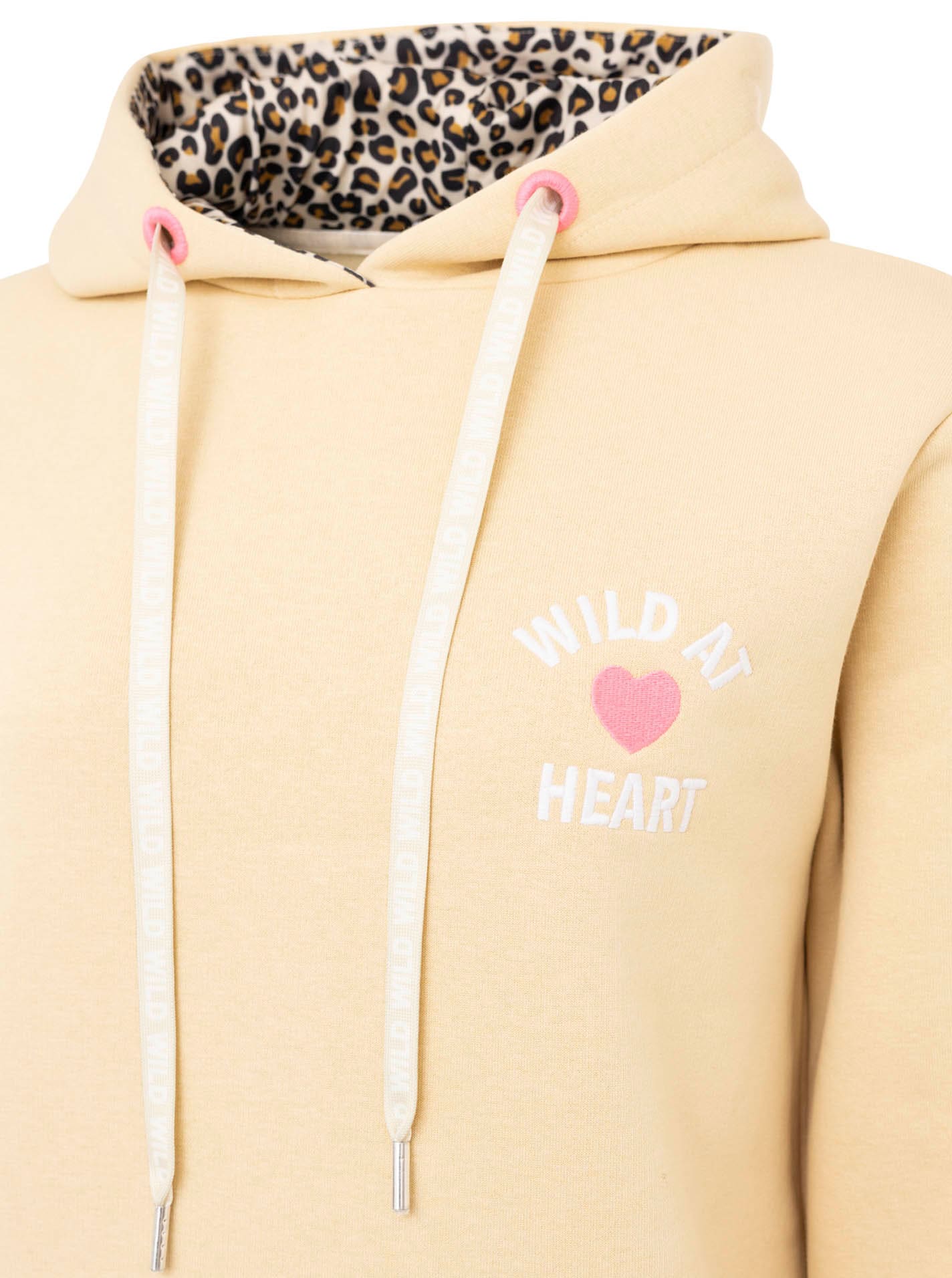 Zwillingsherz Hoodie »"Wild at heart"«, Leo Kapuze und Stickerei, bedruckter Kordelzug, gestrickte Bündchen
