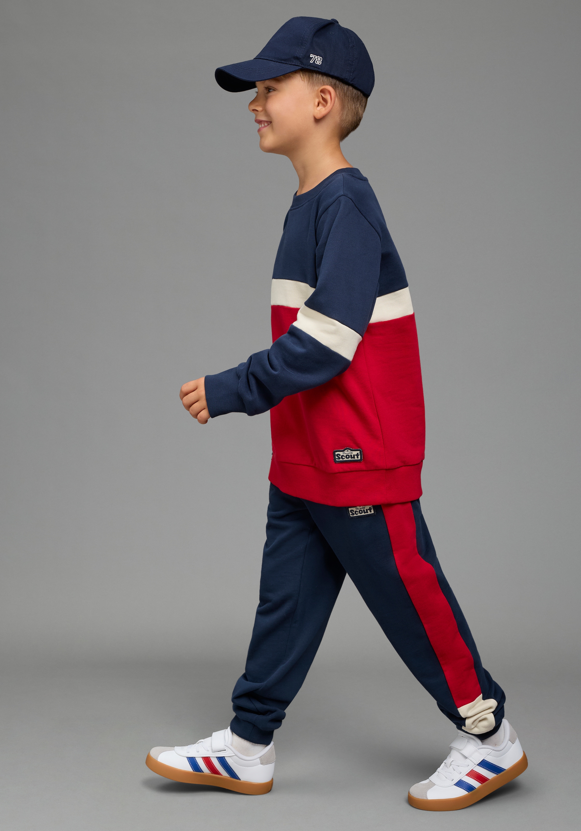 Scout Sweatshirt »Rundhals-Sweat mit kontrastfarbigen Einsätzen - NEU von SCOUT«, Colorblocking Sweatshirt, Rundhals, Langarm, hüftbedeckende Länge
