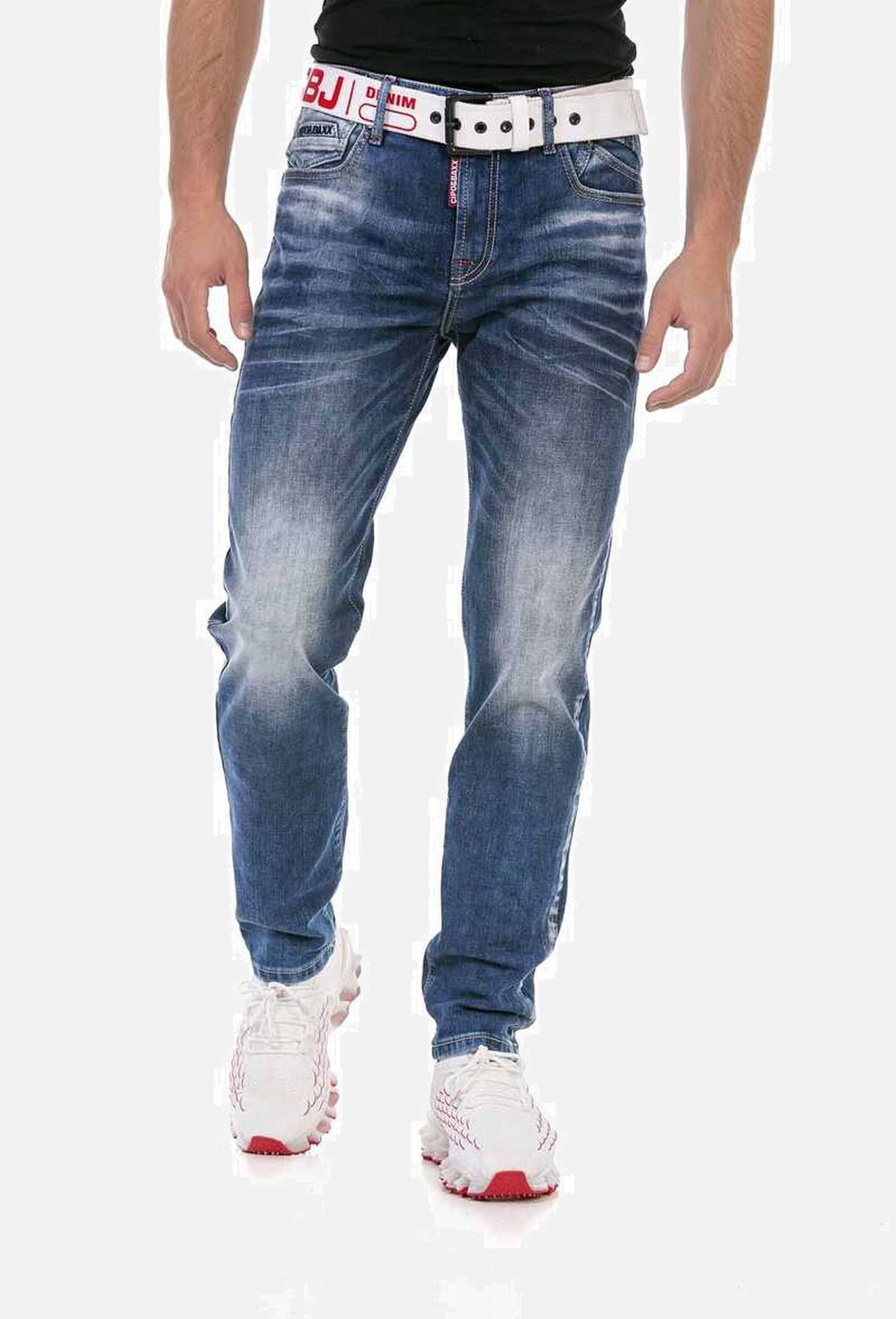 Cipo & Baxx 5-Pocket-Jeans »Cipo & Baxx Jeans« mit tollen Stickereien, CD717
