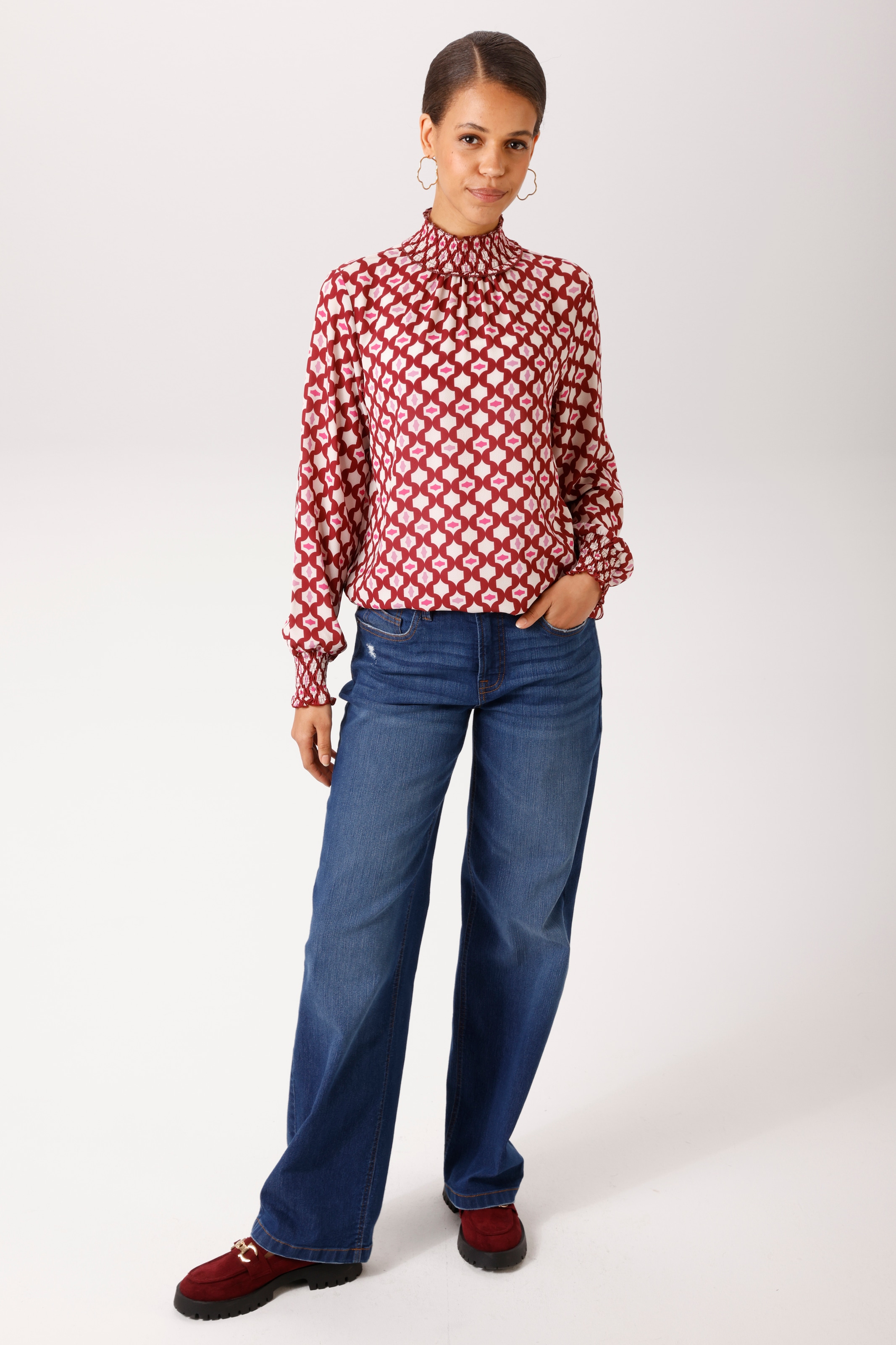 Aniston CASUAL Schlupfbluse mit trendfarbenem Retro-Druck - NEUE KOLLEKTION