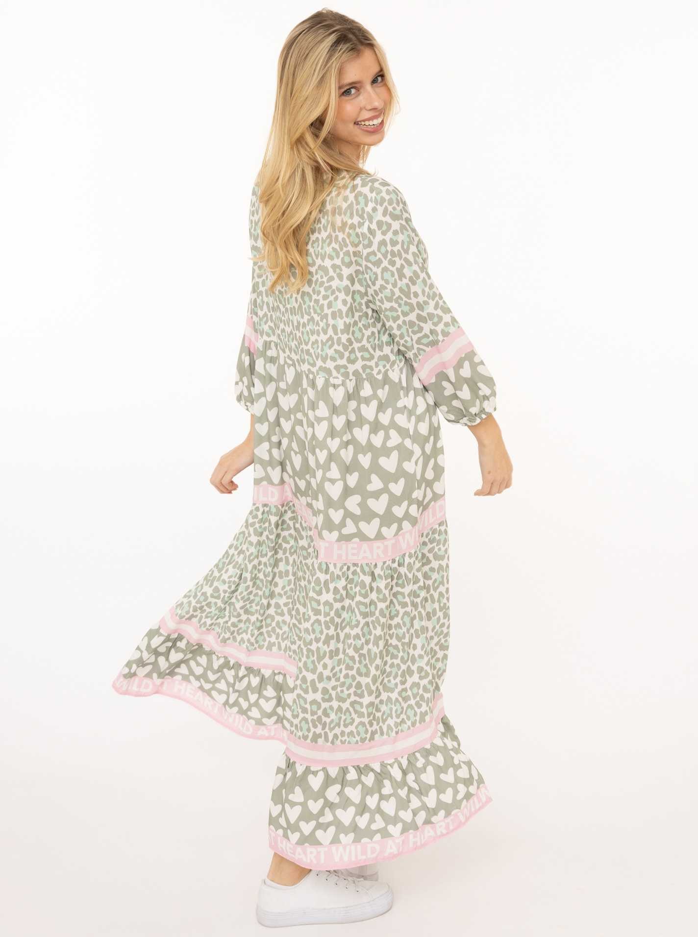 Zwillingsherz Maxikleid »"Leo Love"« Mustermix: Leo und Herzen, Knopfleiste und 3/4 Arm