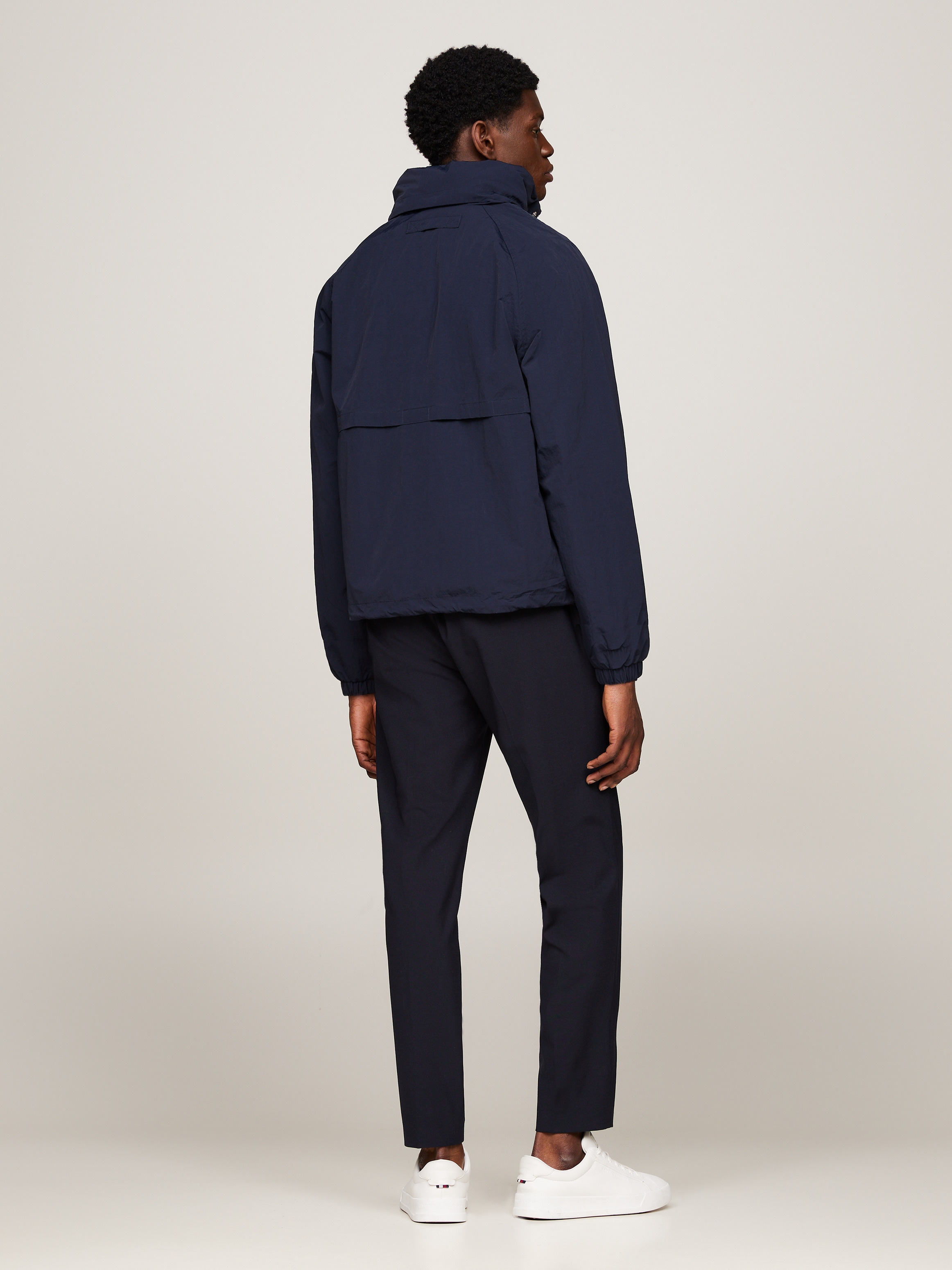 Tommy Hilfiger Blouson »REGATTA JACKET«, mit Kapuze, wasserabweisend, hochgeschlossen, mit verstaubarer Kapuze