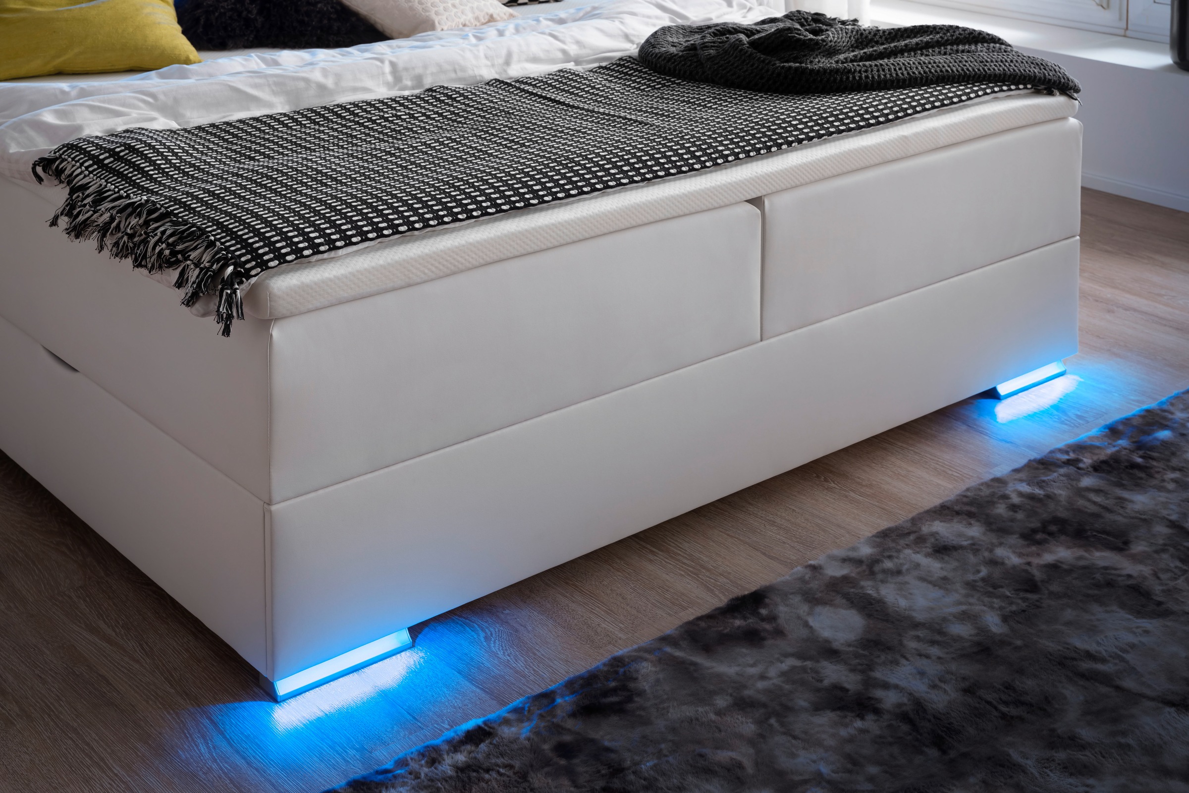 meise.möbel Boxspringbett »Las Vegas«, Füße und Kopfteil mit LED-Beleuchtung, mit Bettkasten und Topper