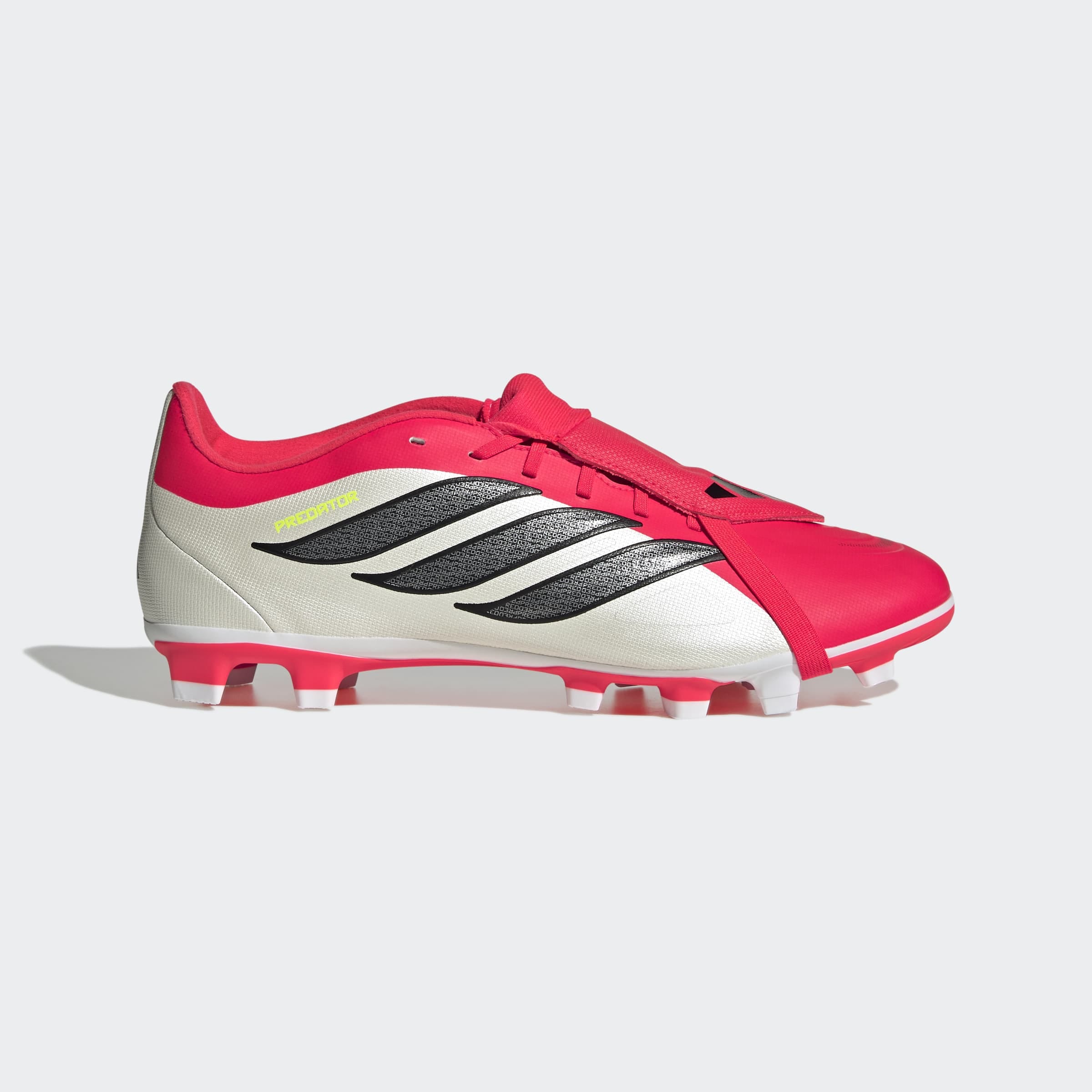 adidas Performance Fußballschuh »PREDATOR CLUB , FESTE/GEMISCHTE BÖDEN, UMSCHLAGBARE ZUNGE«  für viele verschiedene Böden geeignet