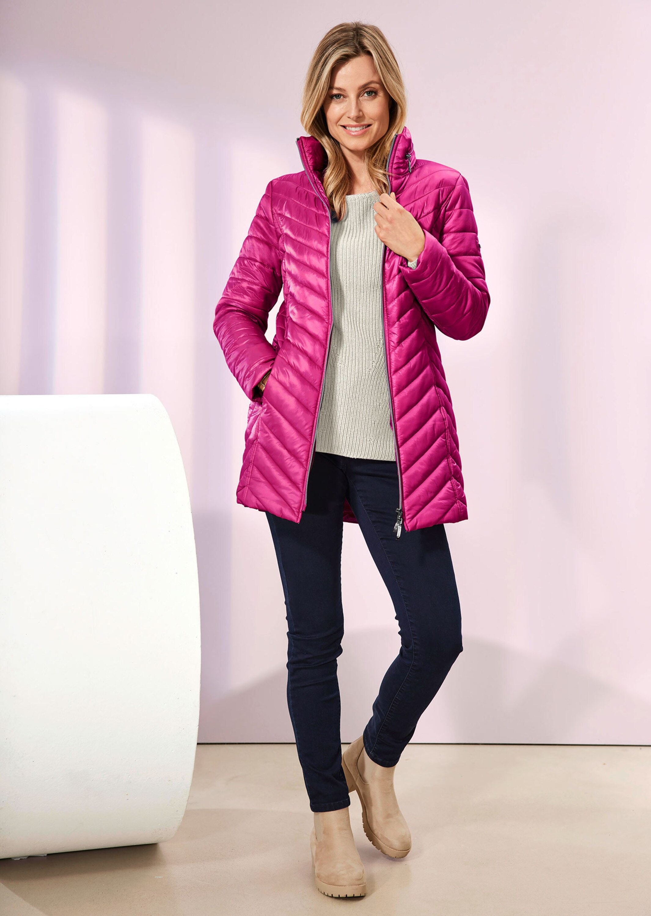 GOLDNER Kurzjacke »Figurschmeichelnde, leichte Longsteppjacke« Leichte Wattierung mit Diagonalstepp