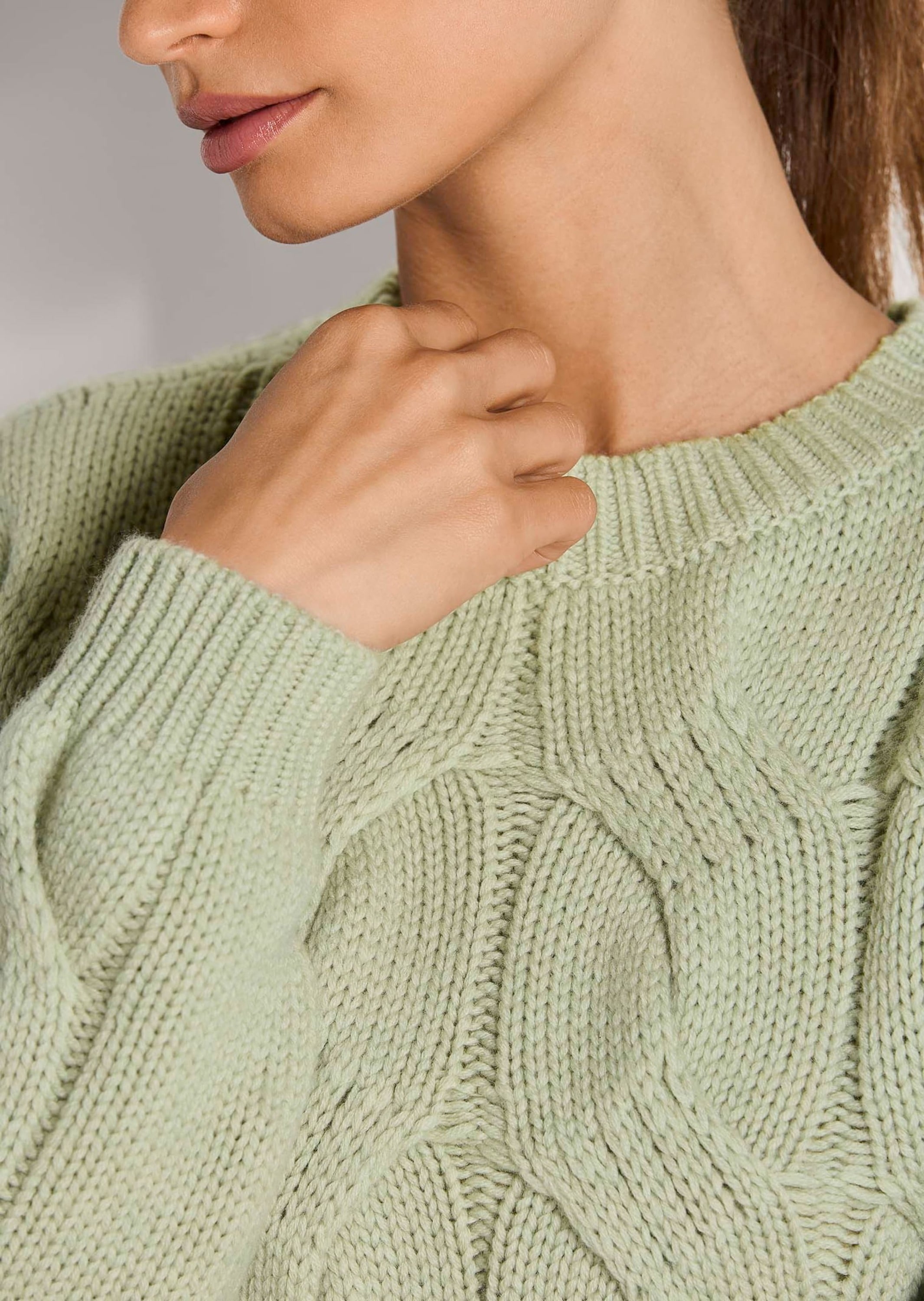 MADELEINE Longpullover »Strickpullover Moderner Wollpullover mit Zopfmuster« Allover-Zopfmuster