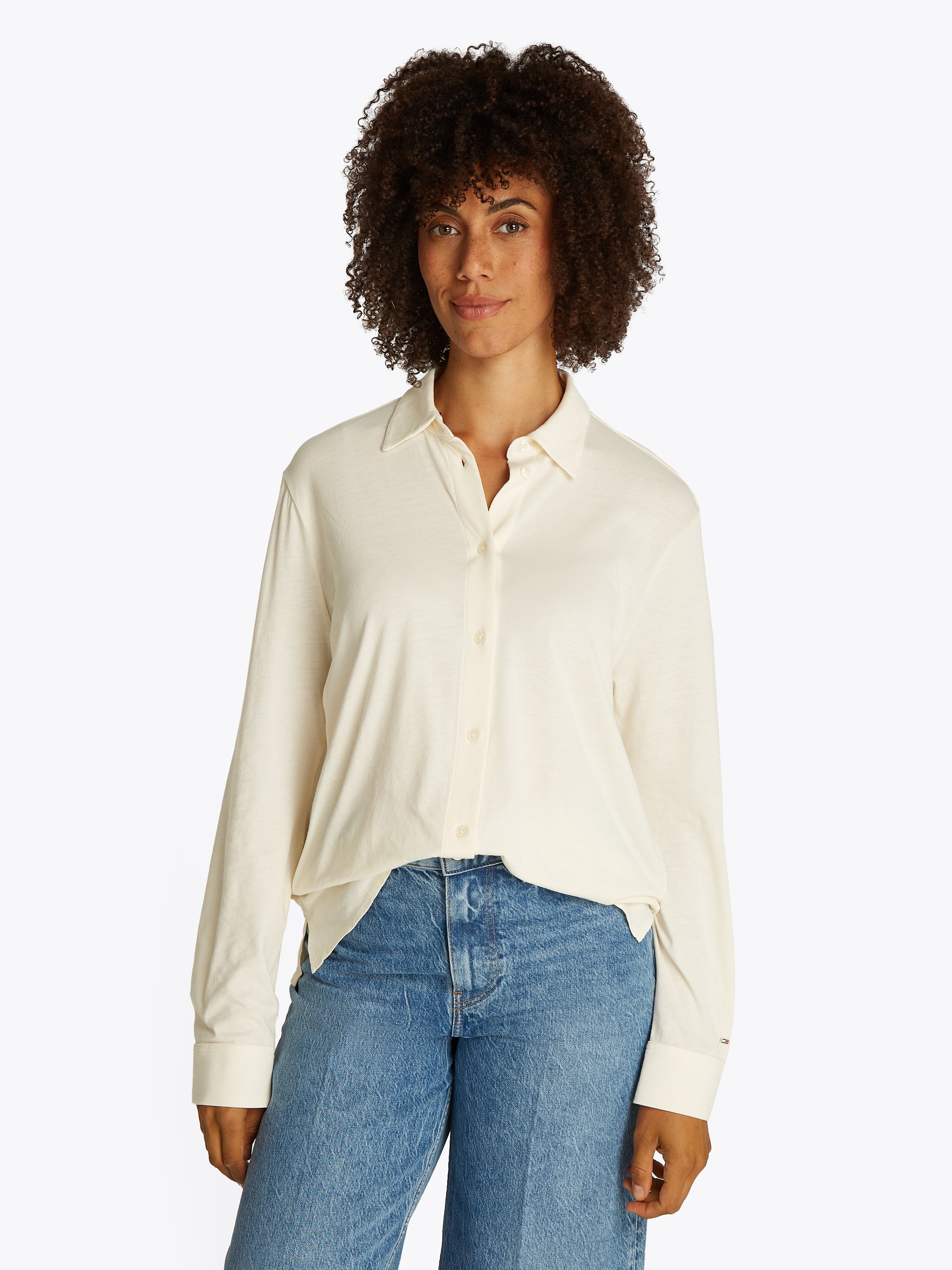 TOMMY HILFIGER Klassische Bluse »CASUAL BTN DOWN SHIRT LS«, mit Metalllabel