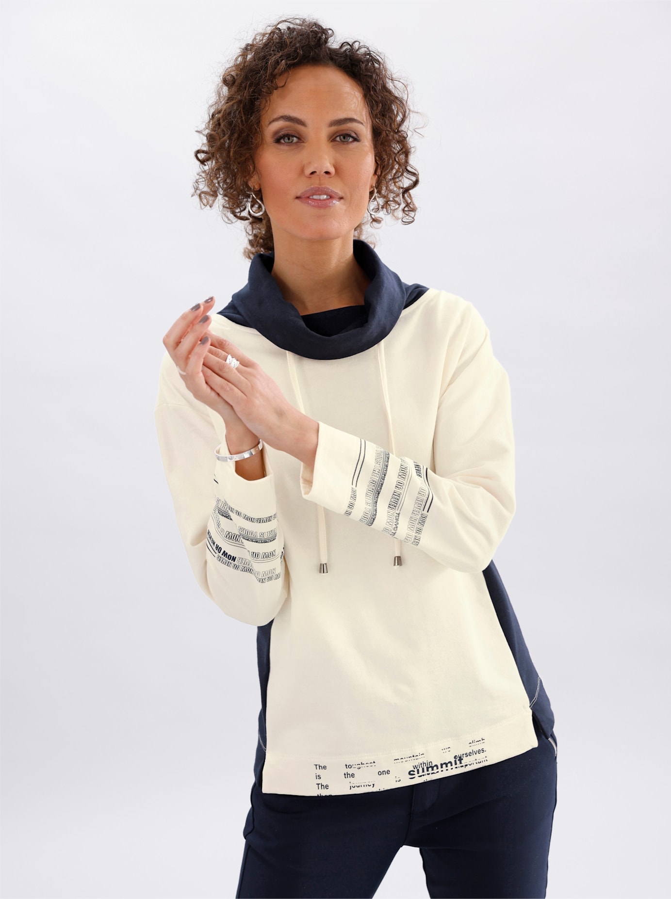 Ambria Sweatshirt