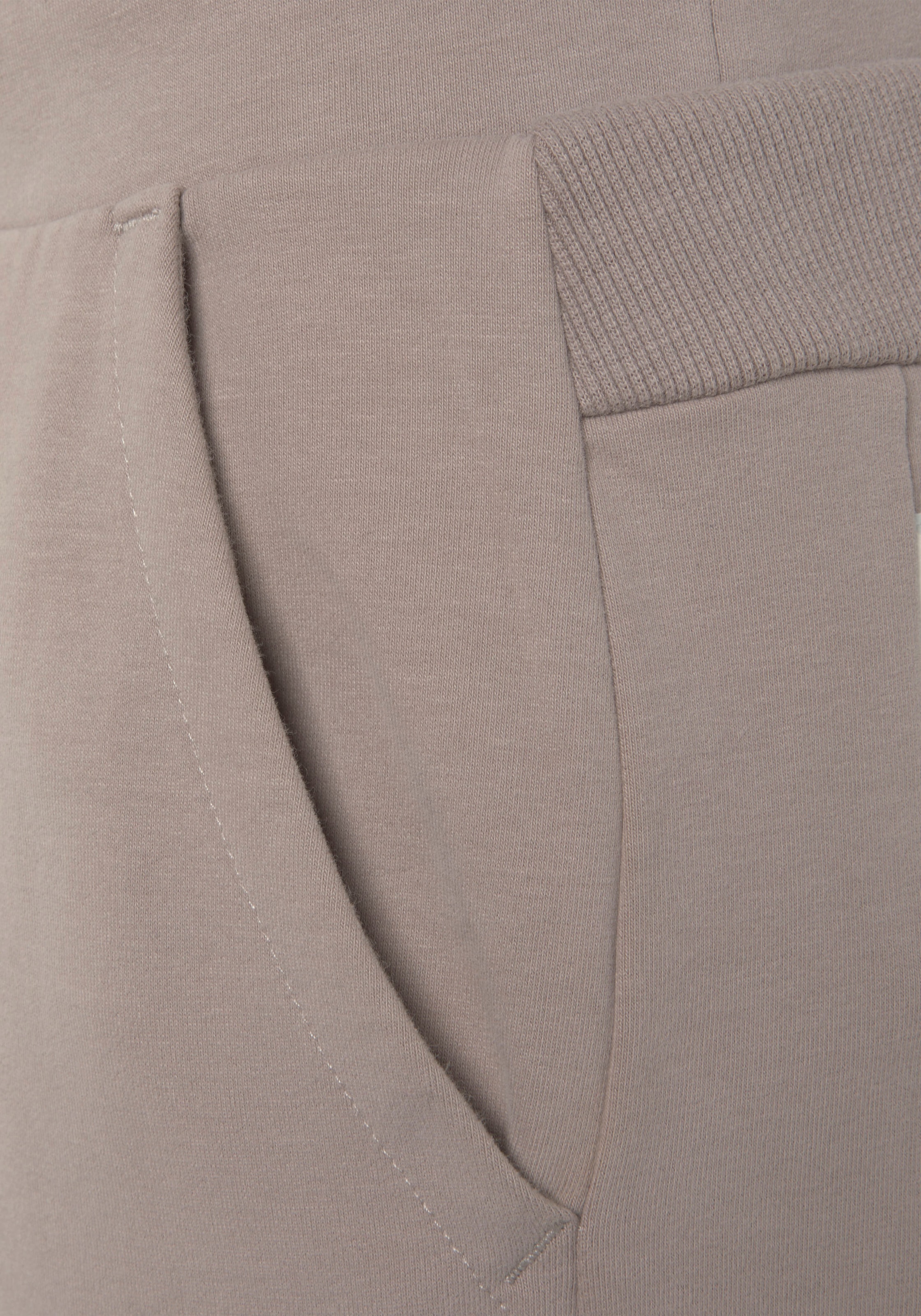 Elbsand Sweathose »Brinja«, mit Taschen und breiten Kordeln, Jogginghose, lässige Passform