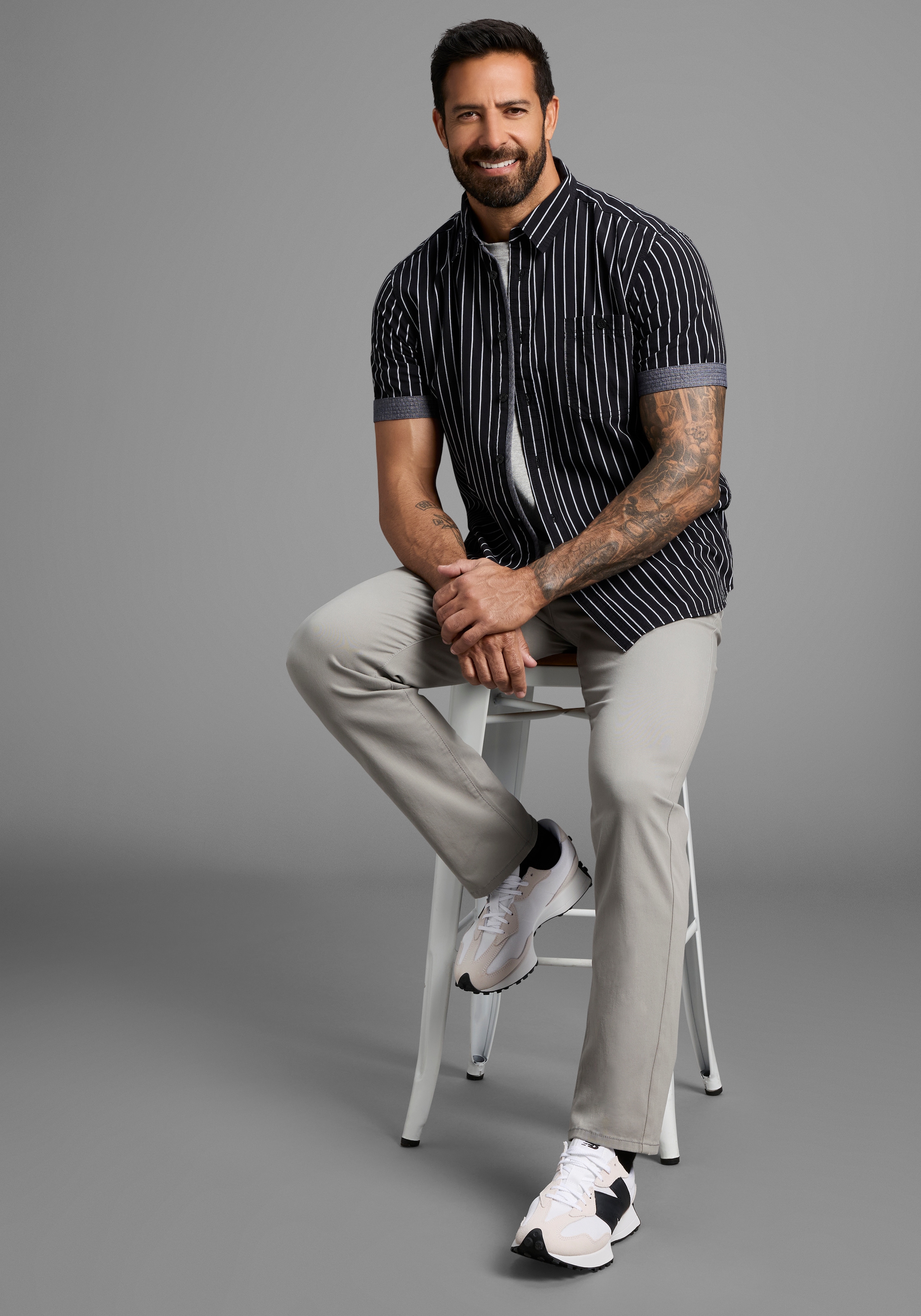 Man's World Kurzarmhemd modern gestreift