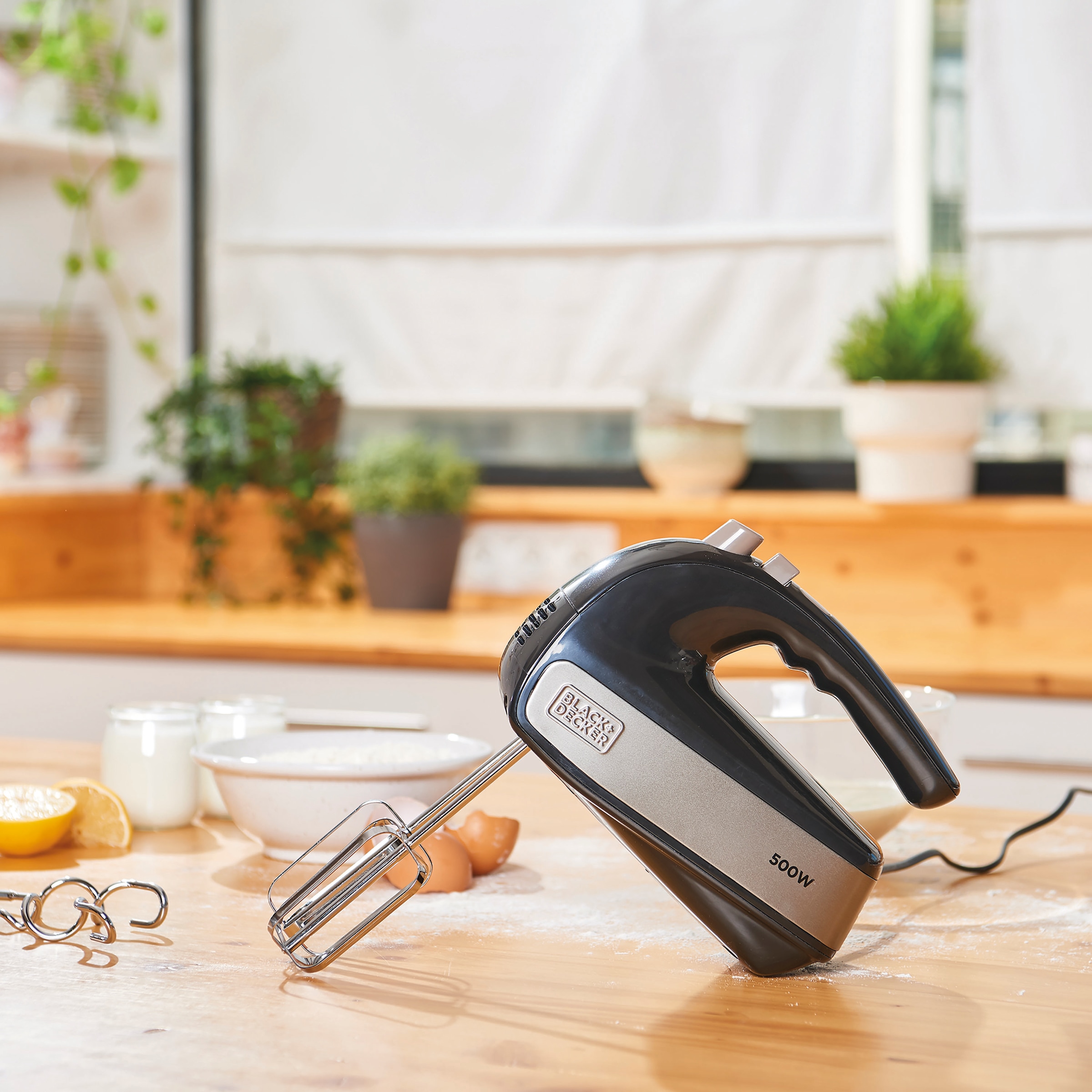 Black + Decker Handmixer »BXMX500E«, 500 W