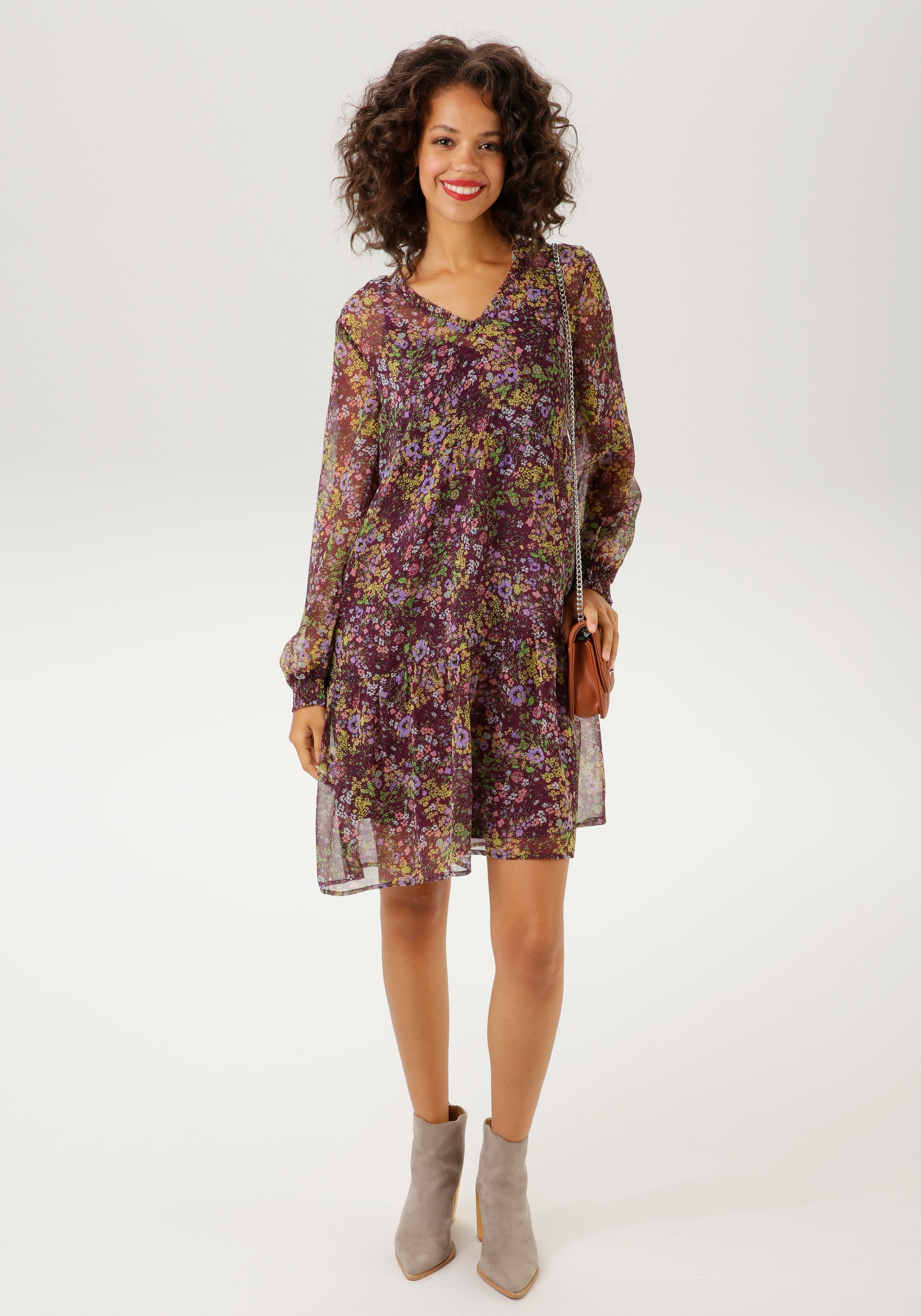 online Aniston | UNIVERSAL NEUE farbenfrohen mit KOLLEKTION Blusenkleid, bestellen CASUAL - Blumendruck