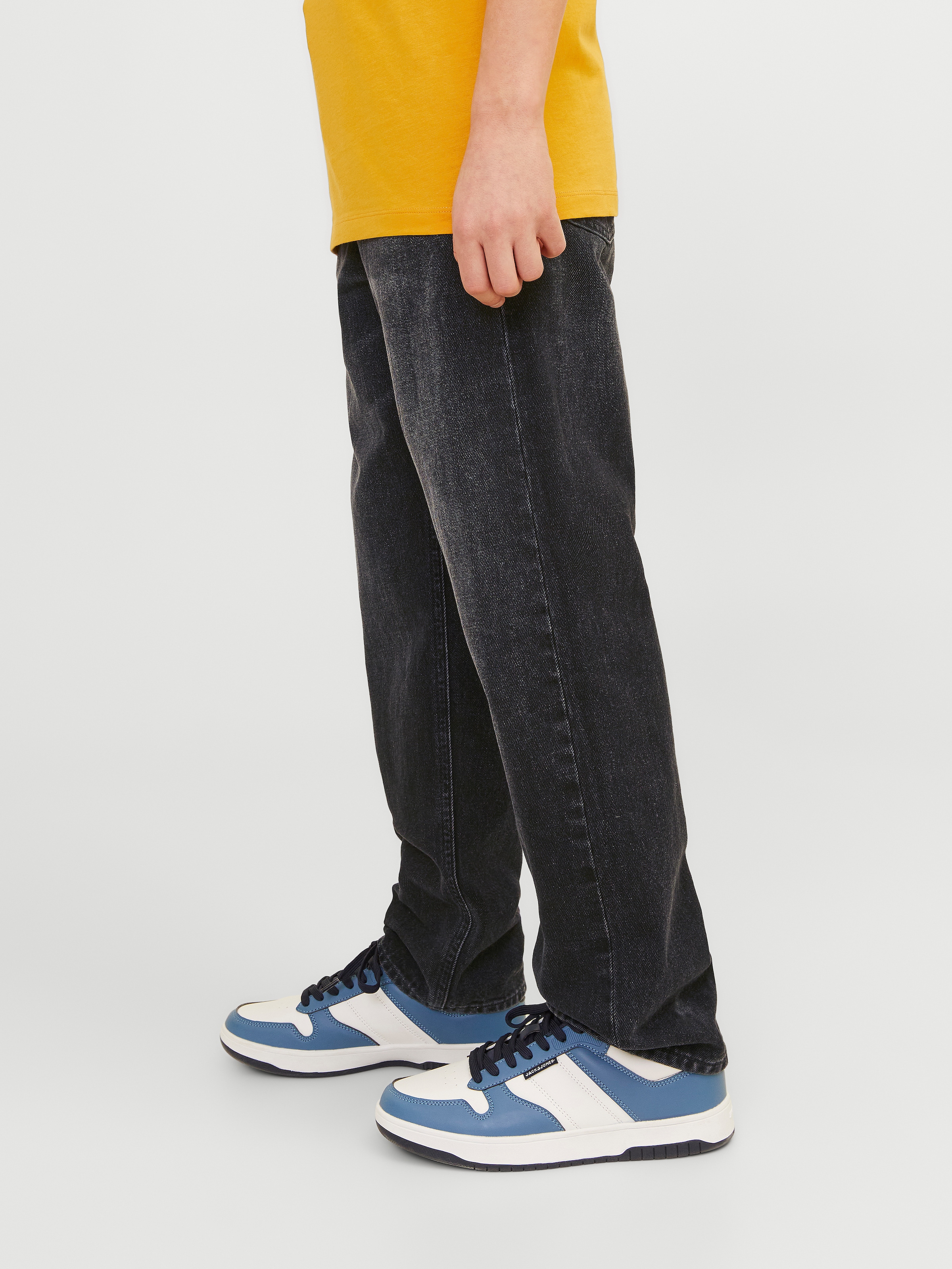 Jack & Jones Junior Loose-fit-Jeans »JJICHRIS bequem, pflegeleicht, mit Taschen«, Abriebeffekte, modisch, loose fit, Denim