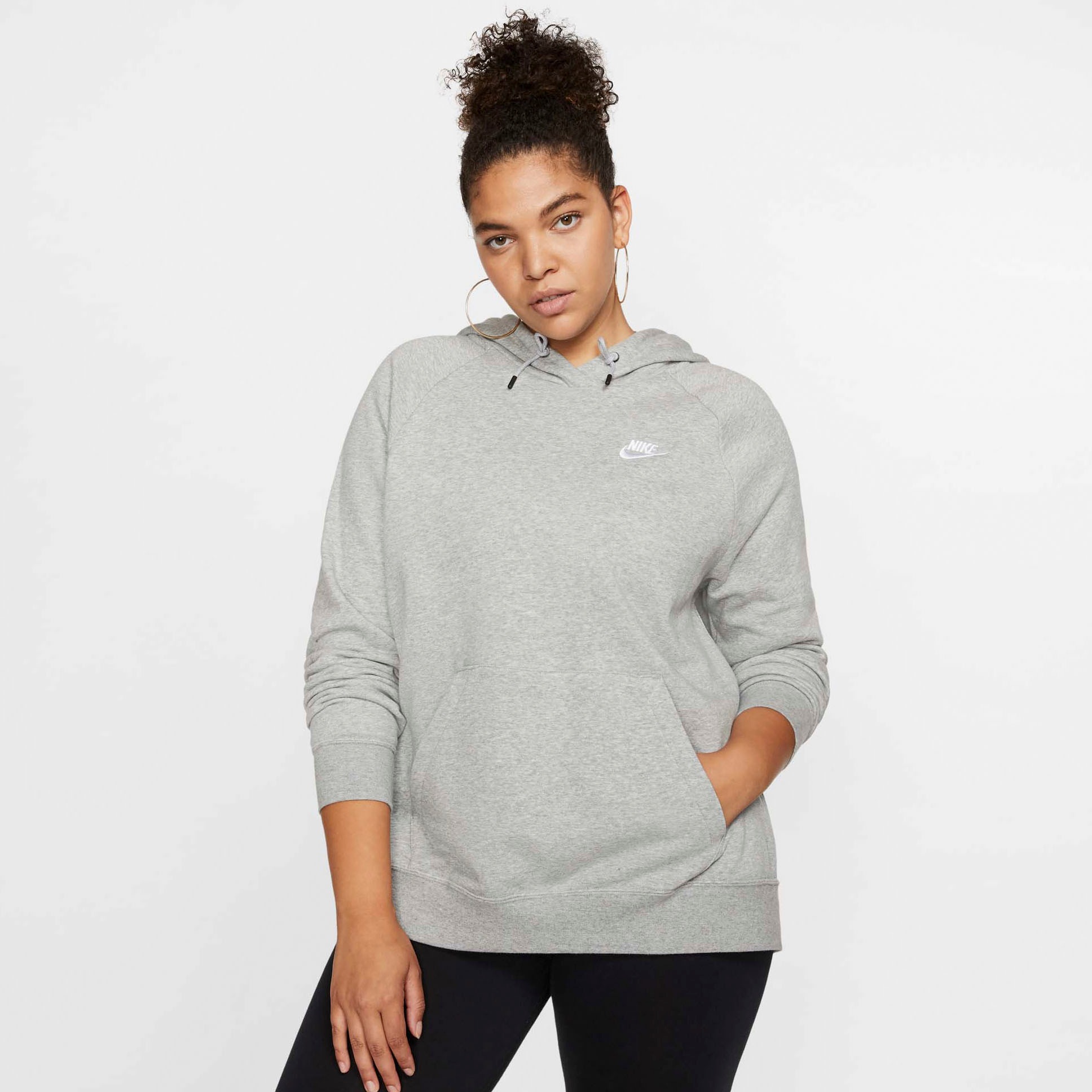 Nike Sportswear Kapuzensweatshirt »W NSW ESSNTL HOODY PO FLC PLUS« kaufen