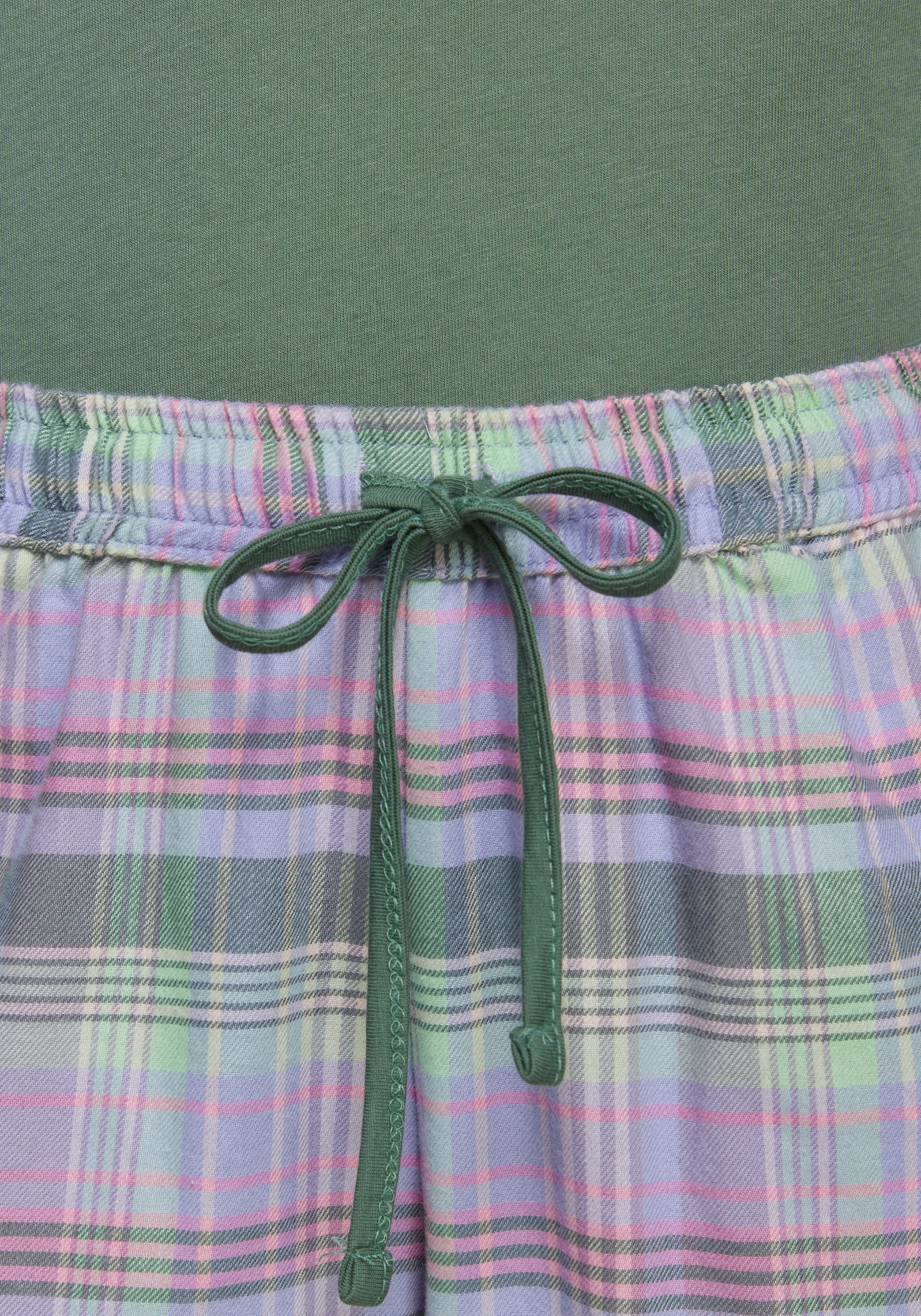 Vivance Dreams Pyjama 2-teilig, 2 tlg. aus kuschelig weichem Flanell