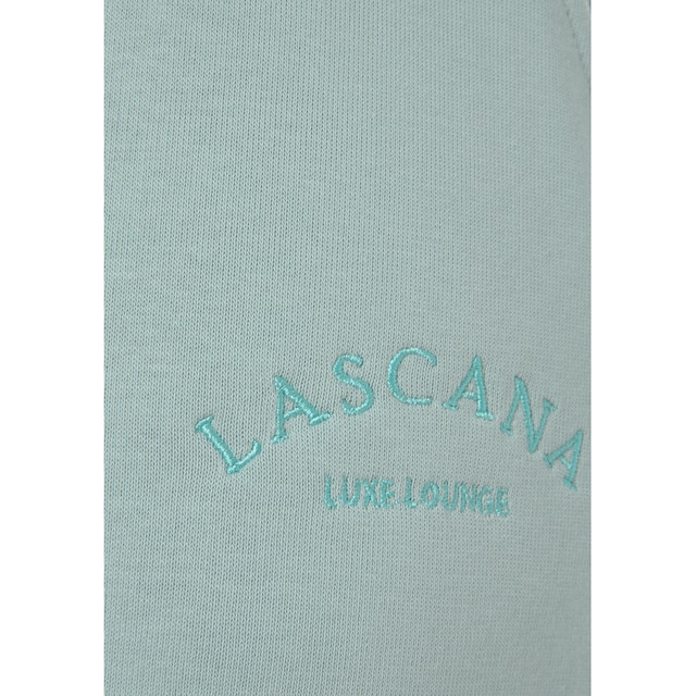 LASCANA Relaxshorts »-Sweatshorts -Kurze Hose«, mit seitlichen Taschen und  Logostickerei, Loungewear, Loungeanzug bei ♕