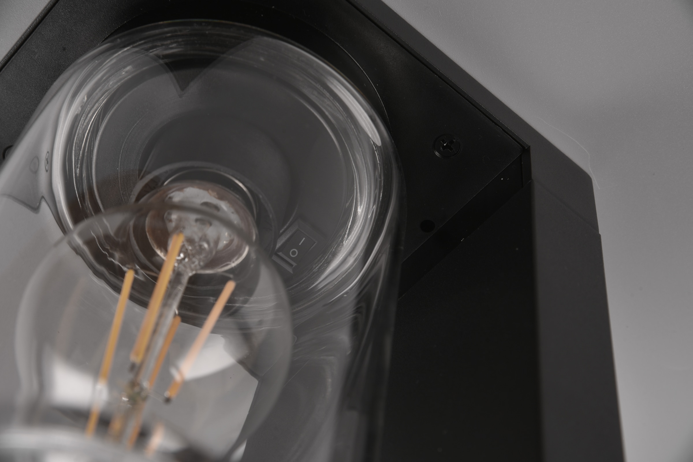 TRIO Leuchten Außen-Stehlampe »ARDILA, Stehleuchte Outdoor Garten Terrasse Höhe 1m, exkl 1xE27 max40W« E27 1 Stk. warmweiß - kaltweiß Garten Stehlampe IP44 mit Dämmerungssensor, Leuchtmittel wechselbar